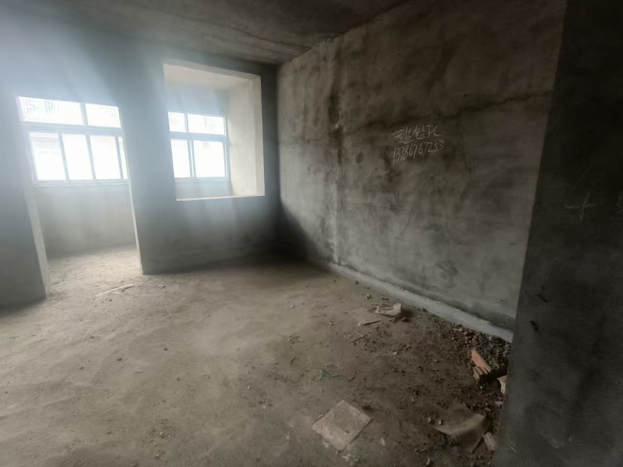 梓园社区(麻纺厂宿舍)  3室2厅1卫   26.80万室内图
