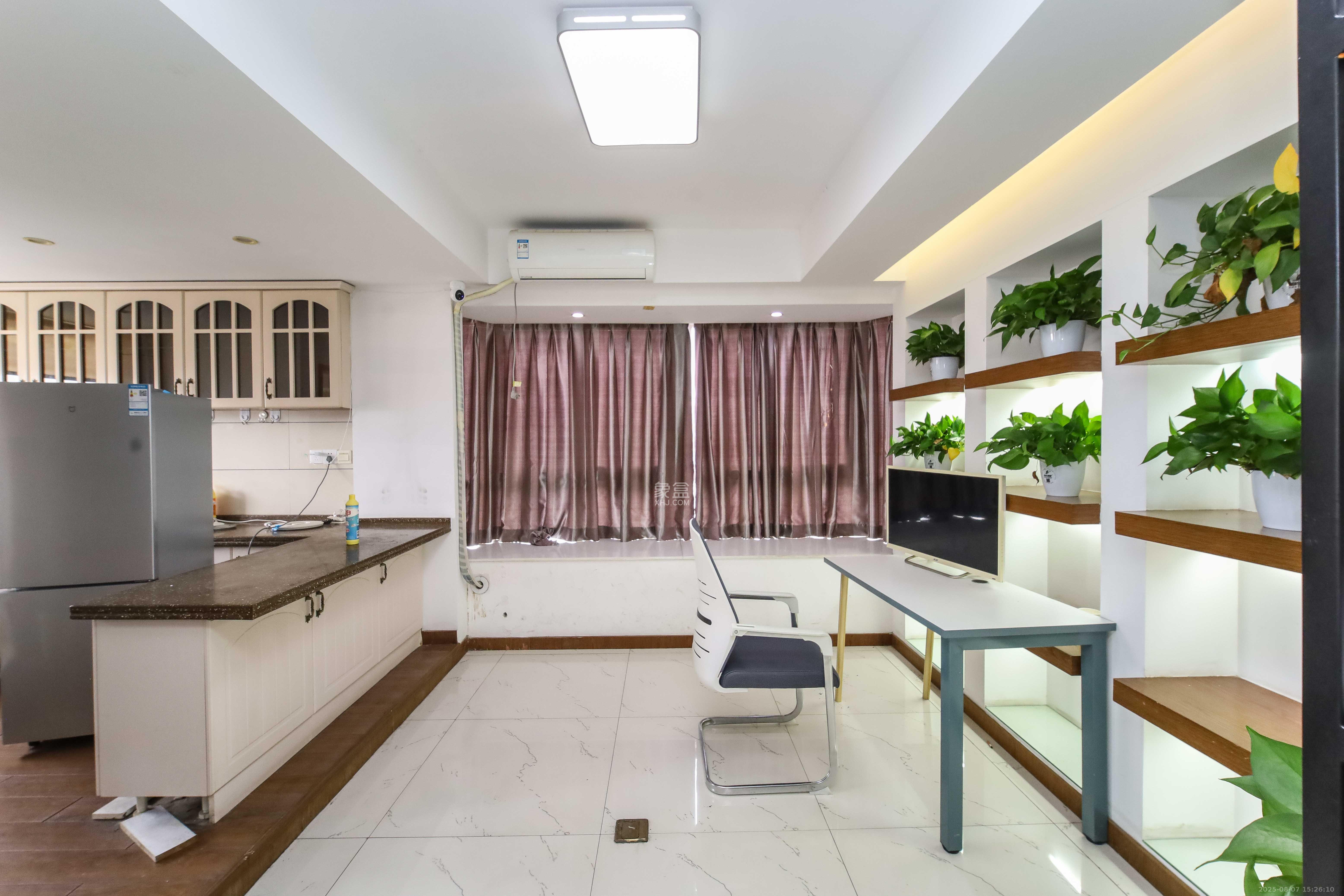 诺亚方舟大厦 4室2厅1卫 79.8万 诺亚方舟大厦 4室2厅1卫 79.8万其他