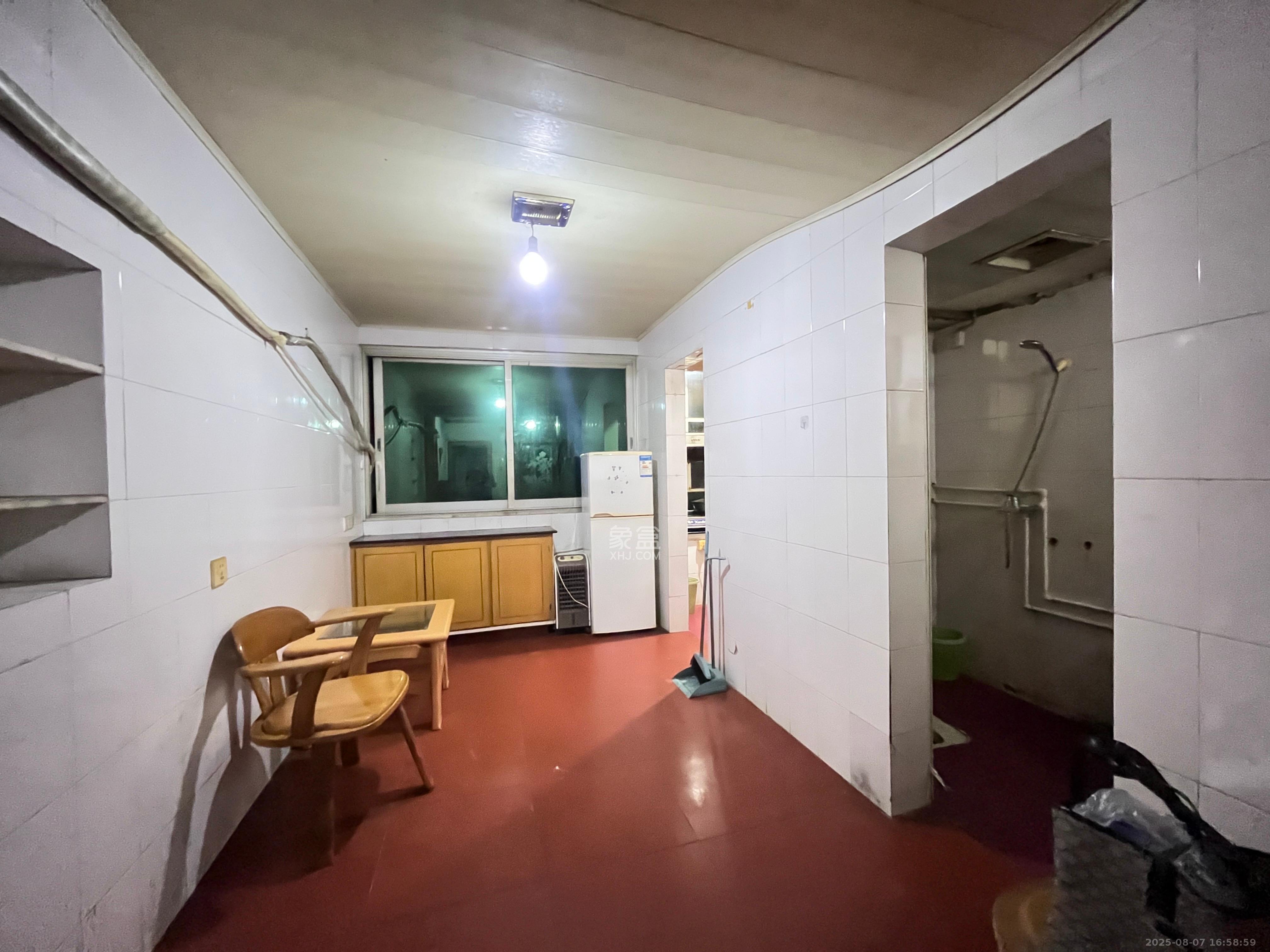 民政局宿舍 1室0厅0卫 1600.0元/月 民政局宿舍 1室0厅0卫 1600.0元/月室内图