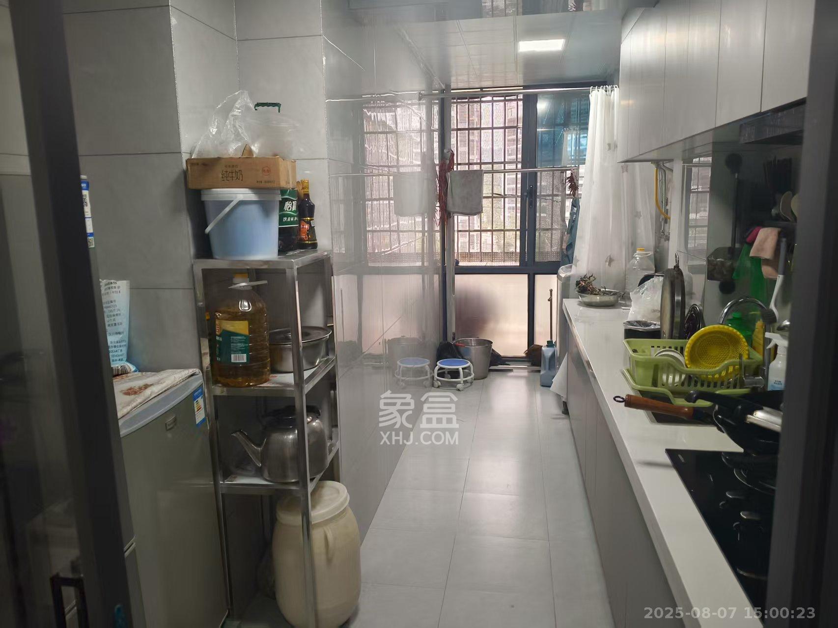 谷山景苑  2室1厅1卫    2000.0元/月 谷山景苑  2室1厅1卫    2000.0元/月