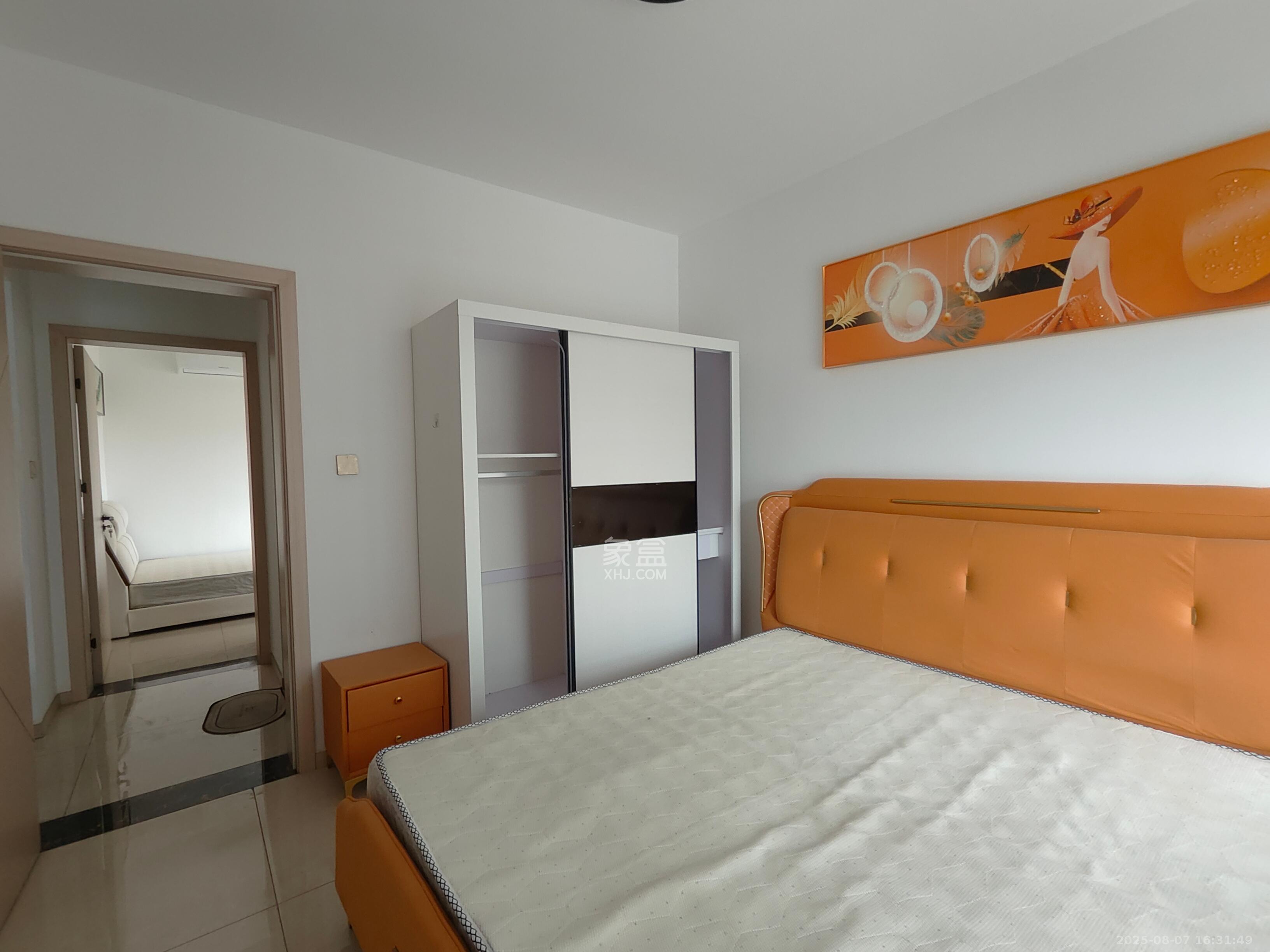 润和滨江府  3室2厅2卫    2300.0元/月 润和滨江府  3室2厅2卫    2300.0元/月室内图