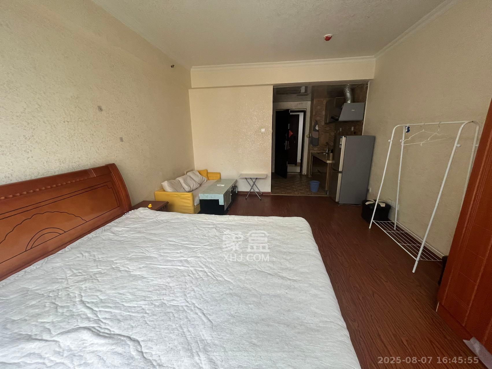 融科东南海 1室0厅1卫 1100.0元/月 融科东南海 1室0厅1卫 1100.0元/月室内图