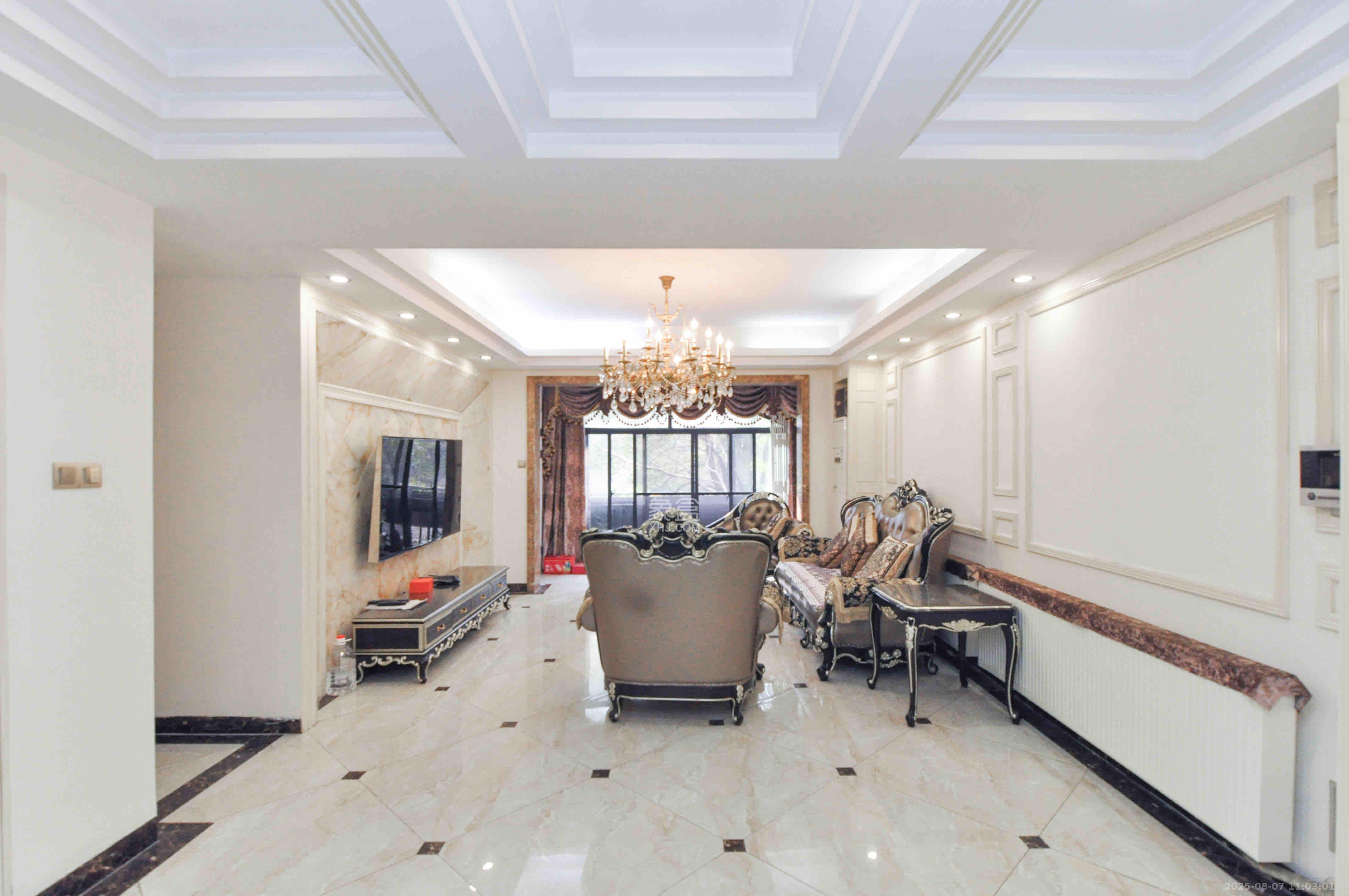 沁园春御院 3室2厅1卫 3200.0元/月 沁园春御院 3室2厅1卫 3200.0元/月室内图