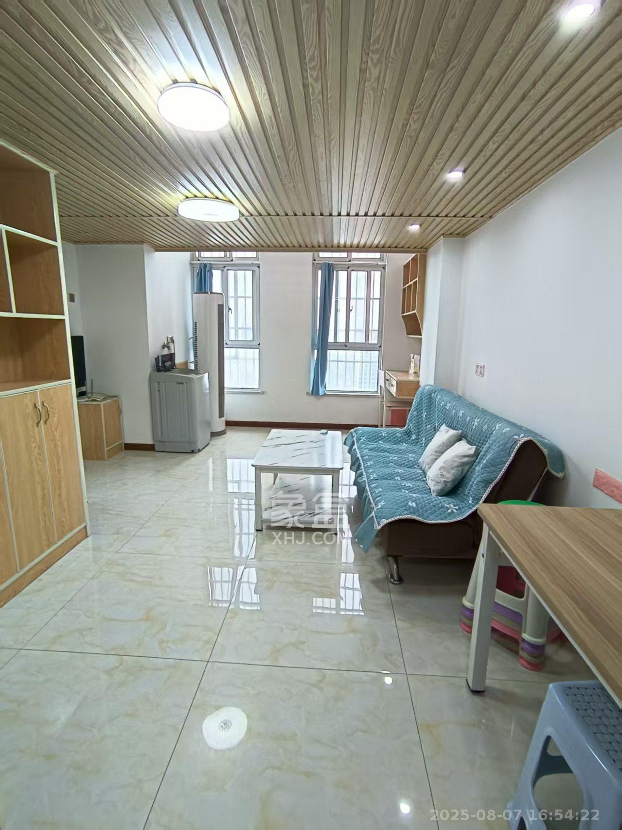 MOMA当代广场 1室1厅1卫 1300.0元/月 MOMA当代广场 1室1厅1卫 1300.0元/月室内图