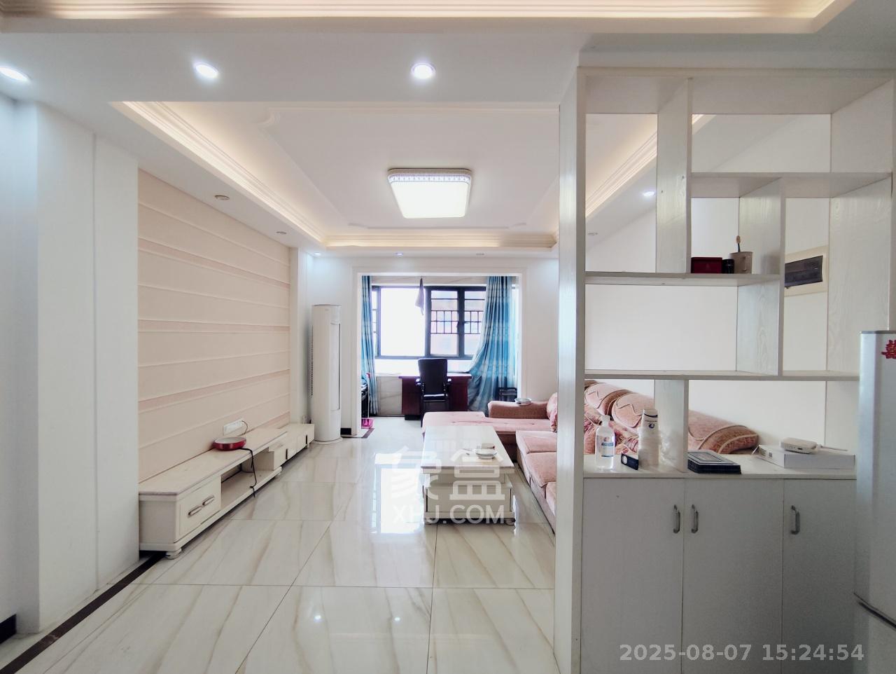 辉宏橄榄城  4室2厅2卫    2600.0元/月 辉宏橄榄城  4室2厅2卫    2600.0元/月