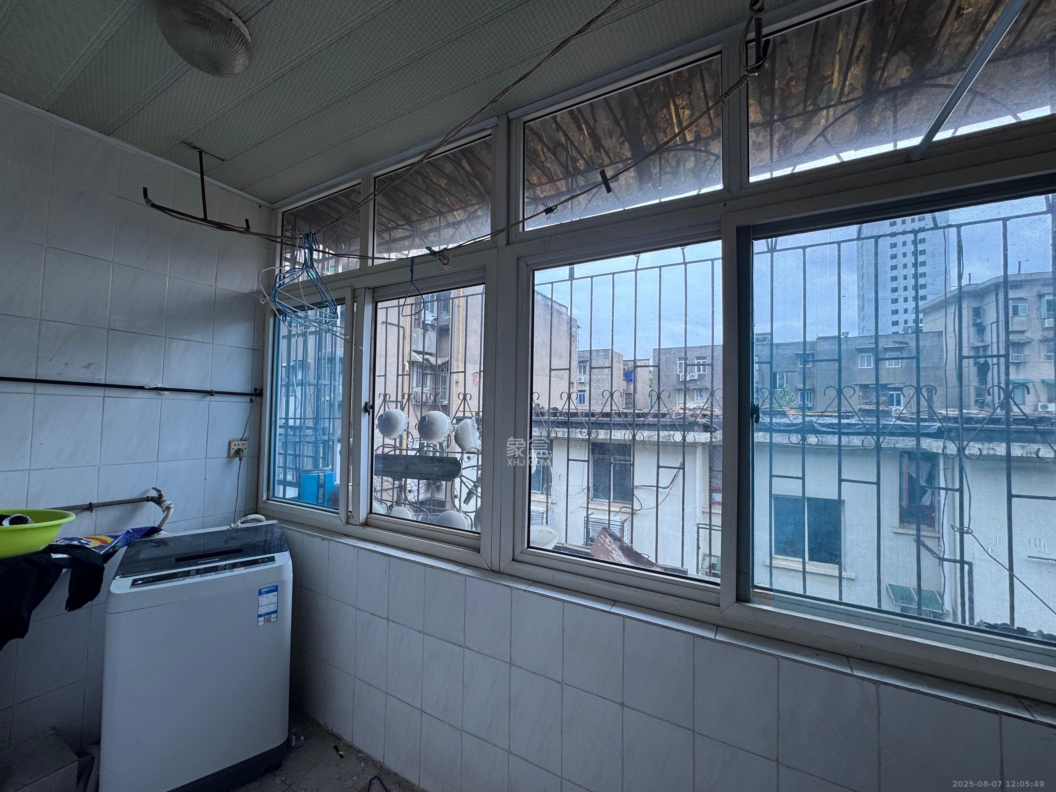 四村街社区 1室0厅0卫 1000.0元/月 四村街社区 1室0厅0卫 1000.0元/月室内图