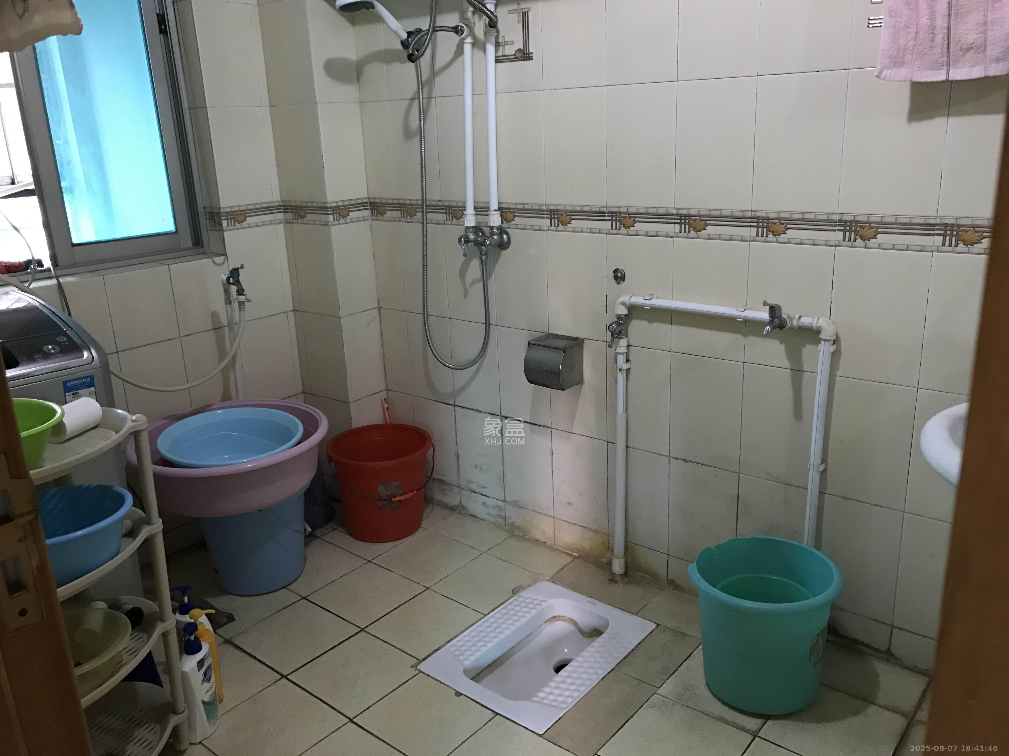 颐美园 1室1厅1卫 600.0元/月 颐美园 1室1厅1卫 600.0元/月室内图