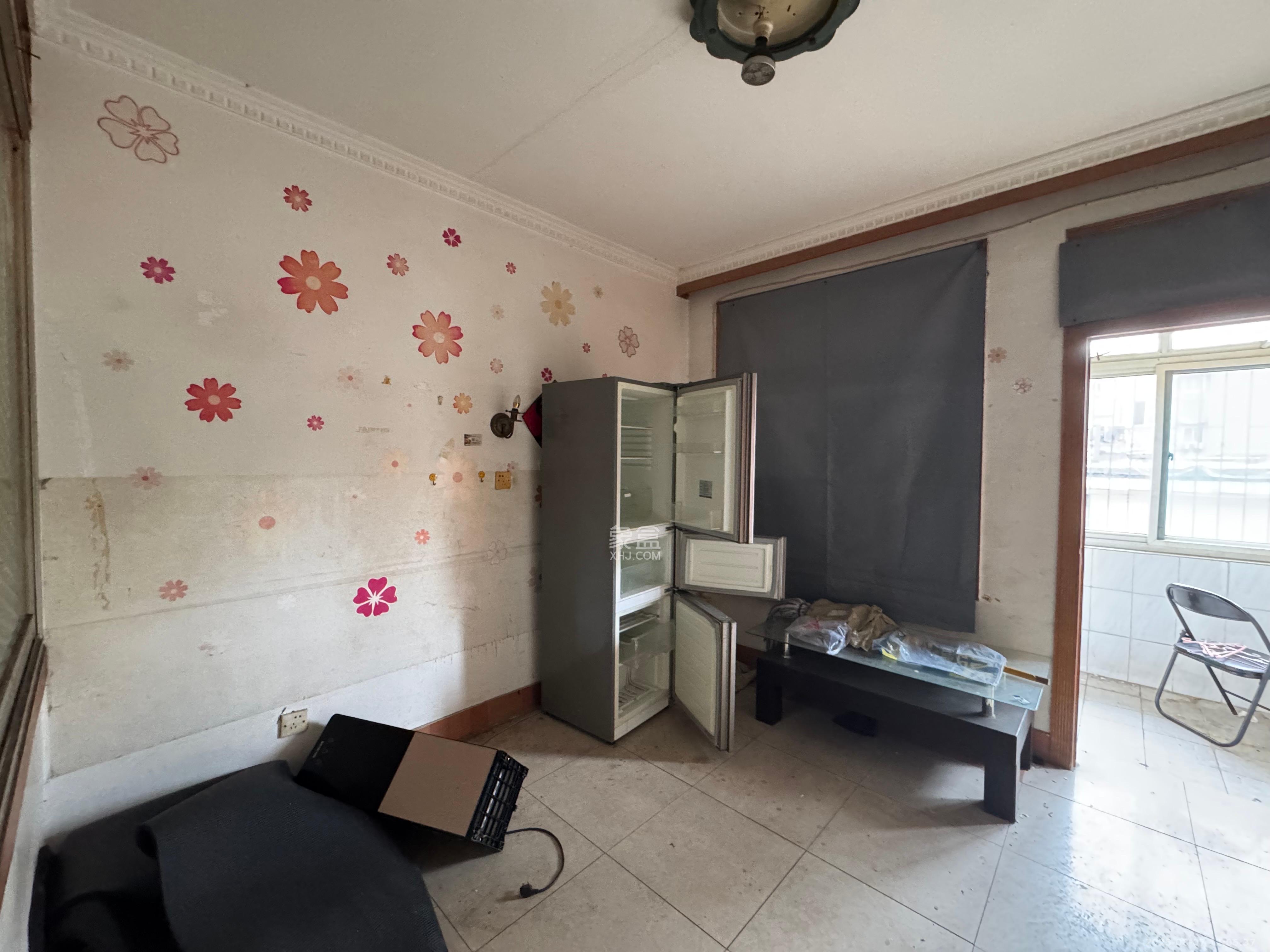 四村街社区 1室0厅0卫 1000.0元/月 四村街社区 1室0厅0卫 1000.0元/月室内图