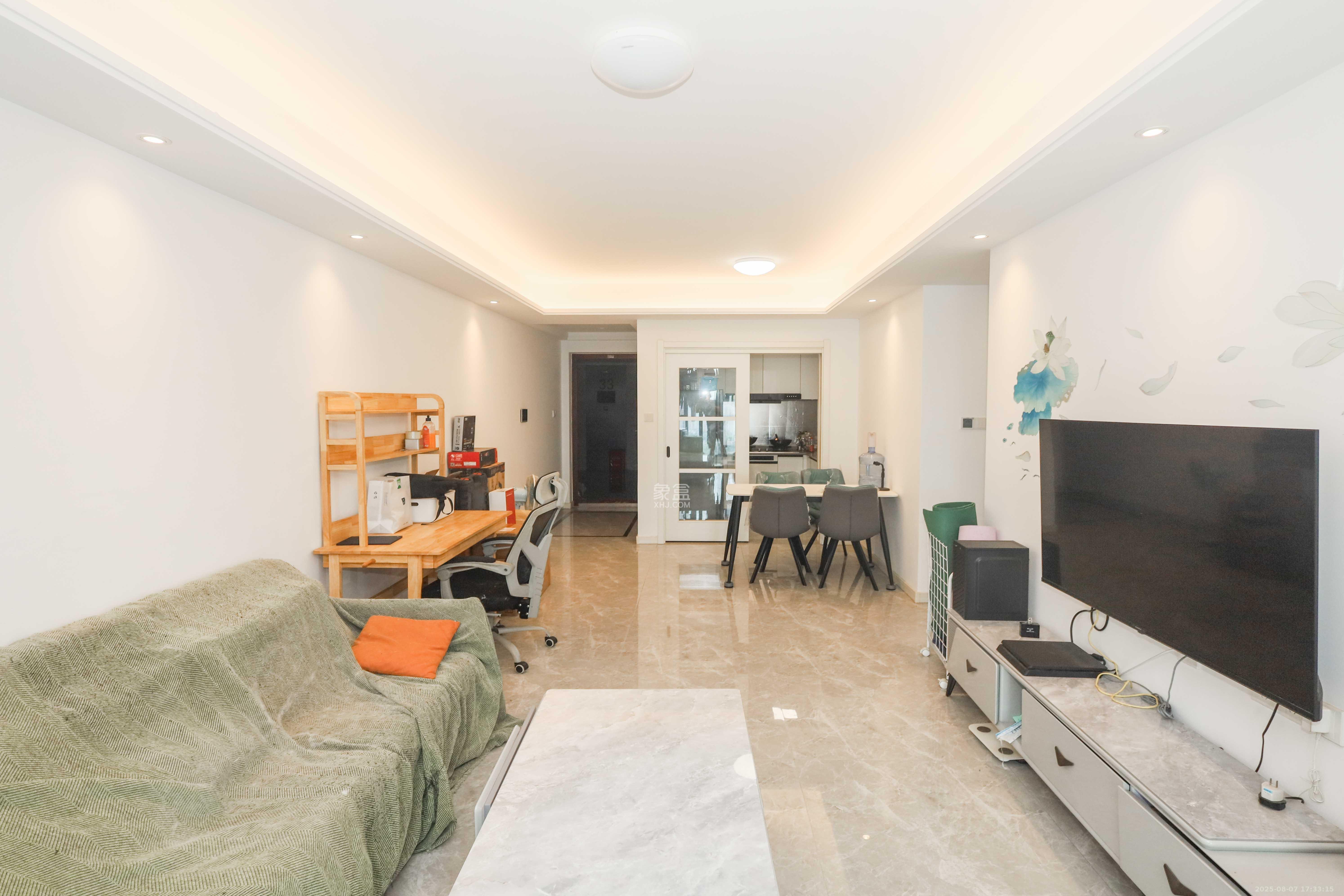 万科金色梦想B区  3室2厅2卫    102.8万 万科金色梦想B区  3室2厅2卫    102.8万客厅