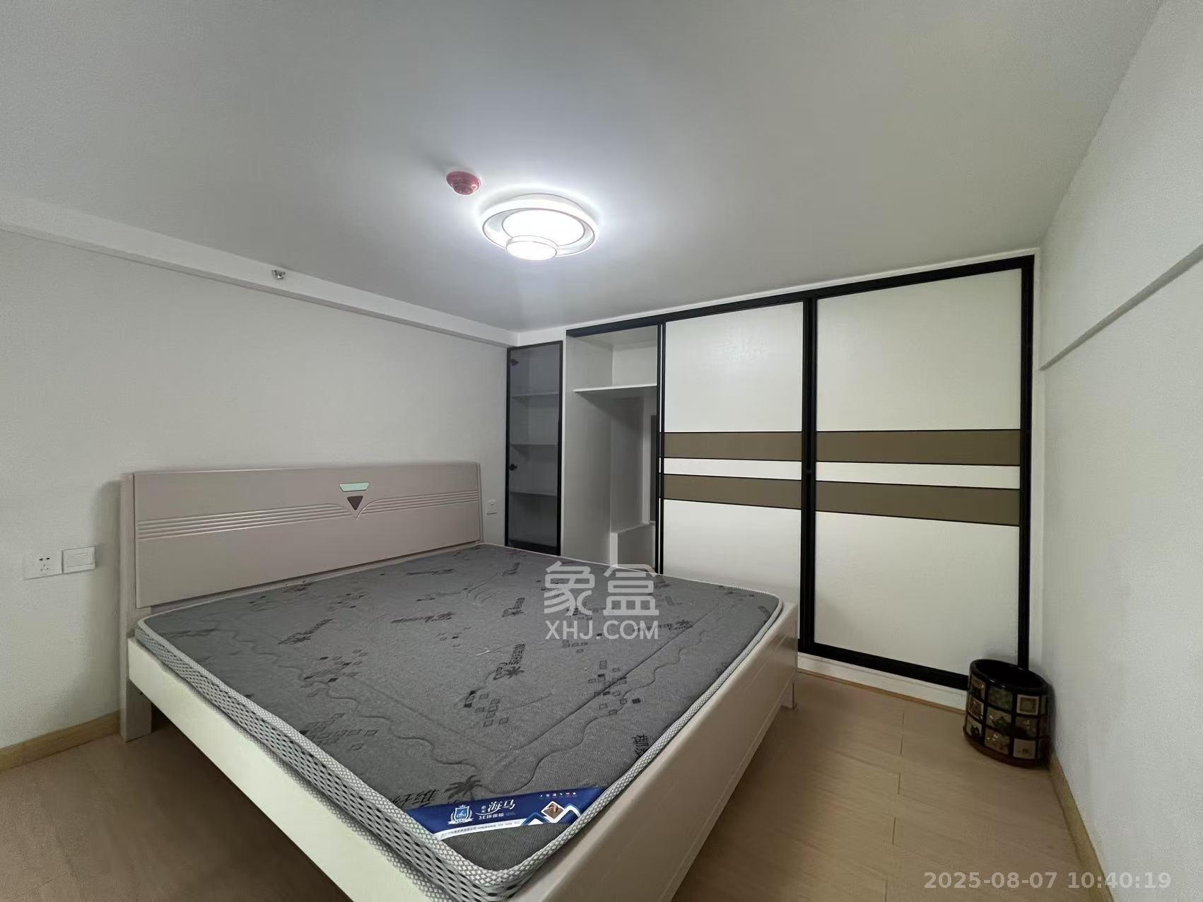 新长海漓湘悦  1室1厅1卫    1699.0元/月室内图