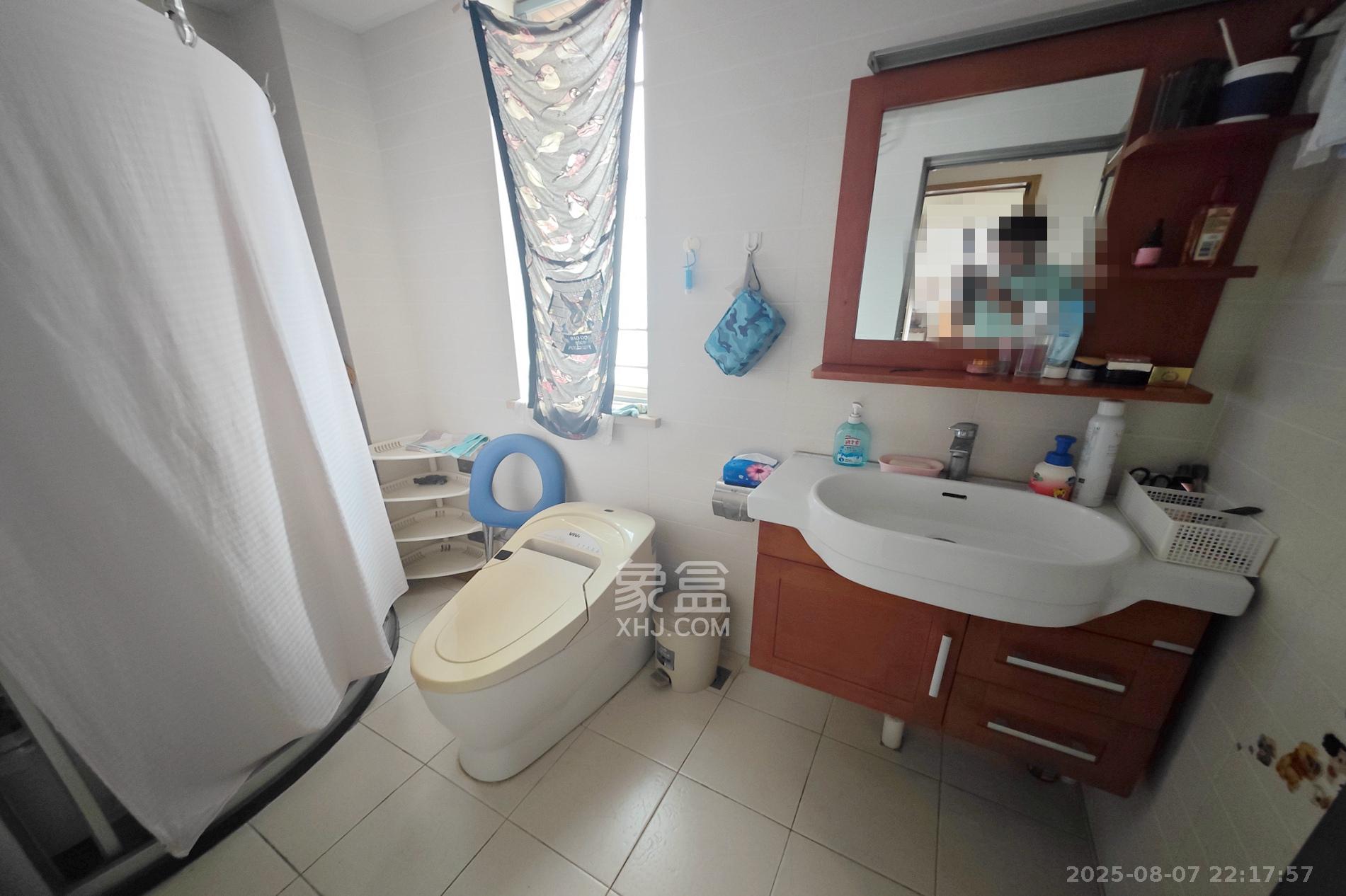 新城新世界一二三期  1室2厅2卫    98.0万 新城新世界一二三期  1室2厅2卫    98.0万其他