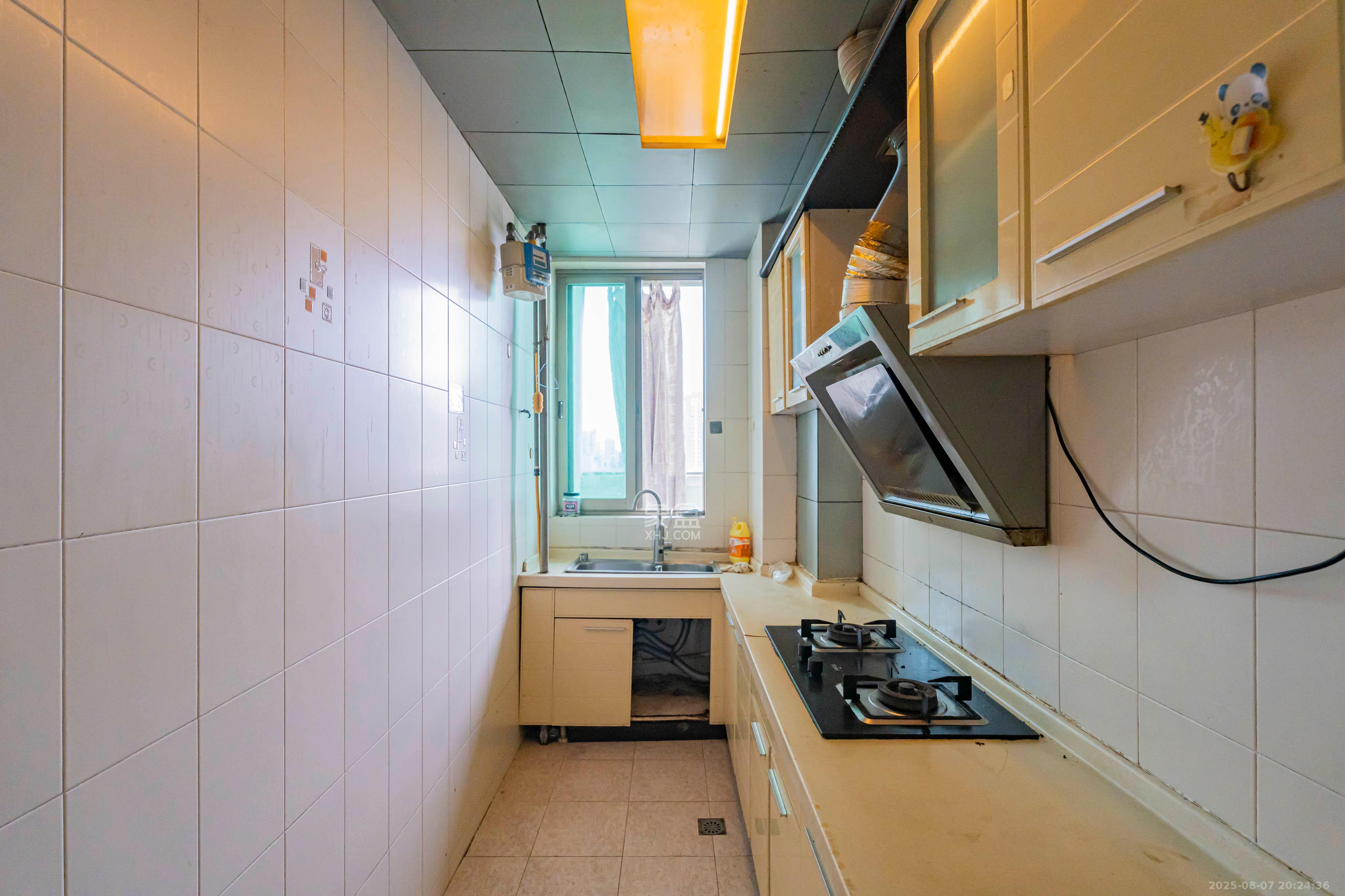 欧陆经典  2室1厅1卫    87.0万 欧陆经典  2室1厅1卫    87.0万厨房