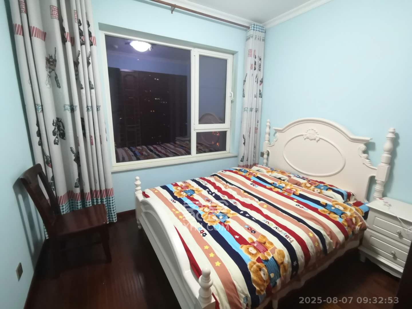 北辰三角洲B2E2区  4室2厅2卫    5500.0元/月室内图