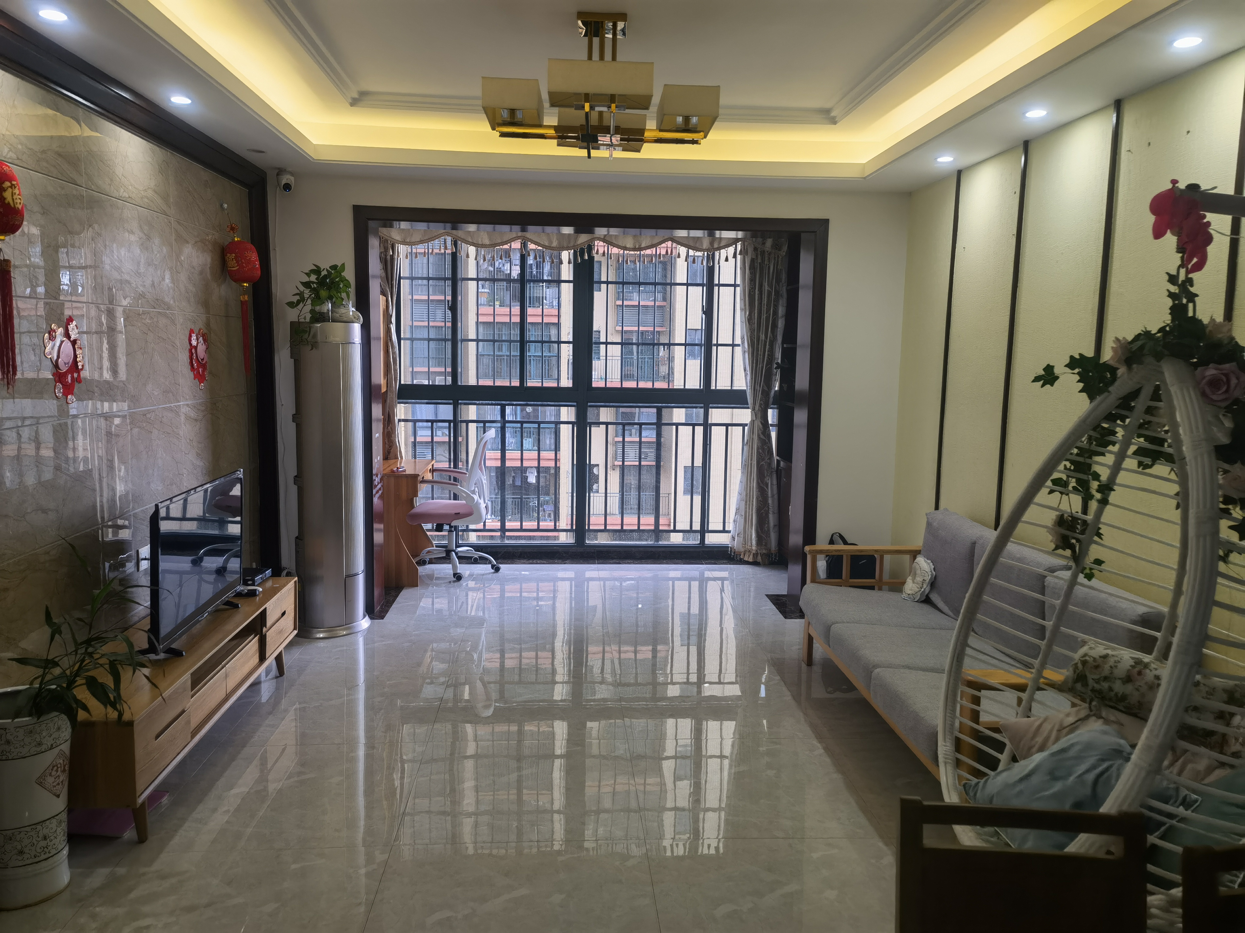 南海幸福城 3室2厅1卫 3400.0元/月 南海幸福城 3室2厅1卫 3400.0元/月室内图