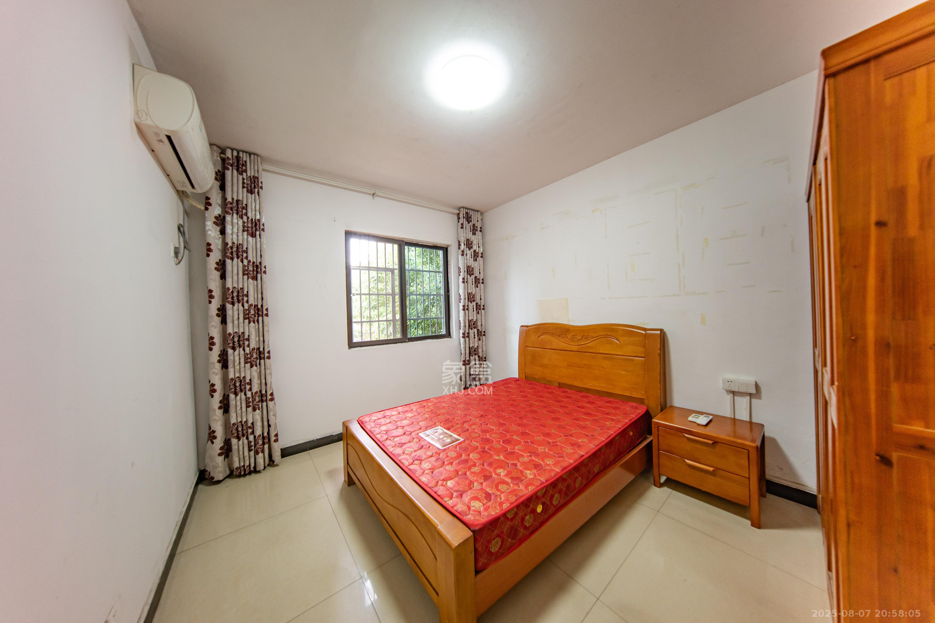 联丰苑  2室2厅1卫    46.0万卧室