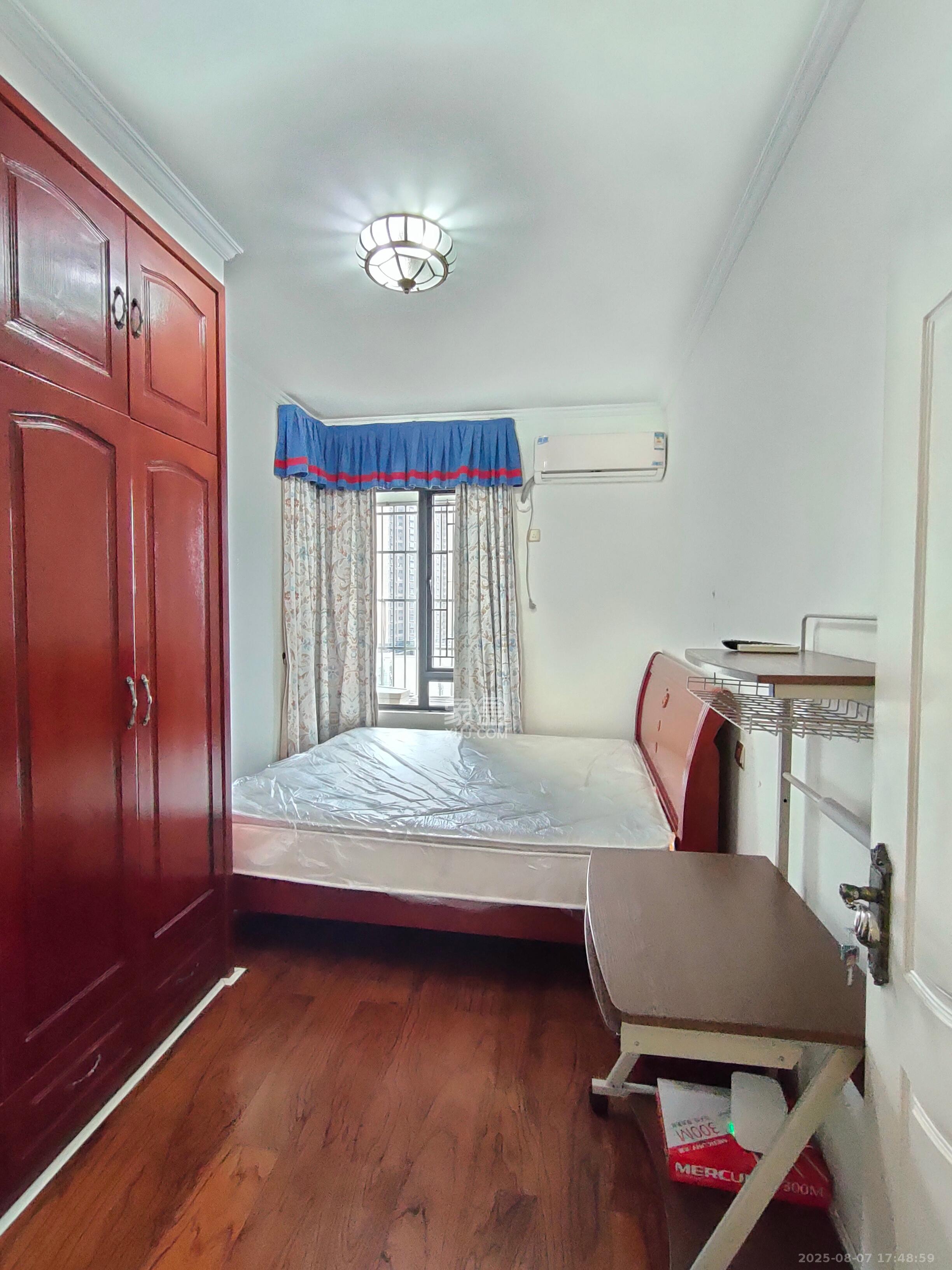 建发汇金国际  3室2厅2卫    4200.0元/月室内图