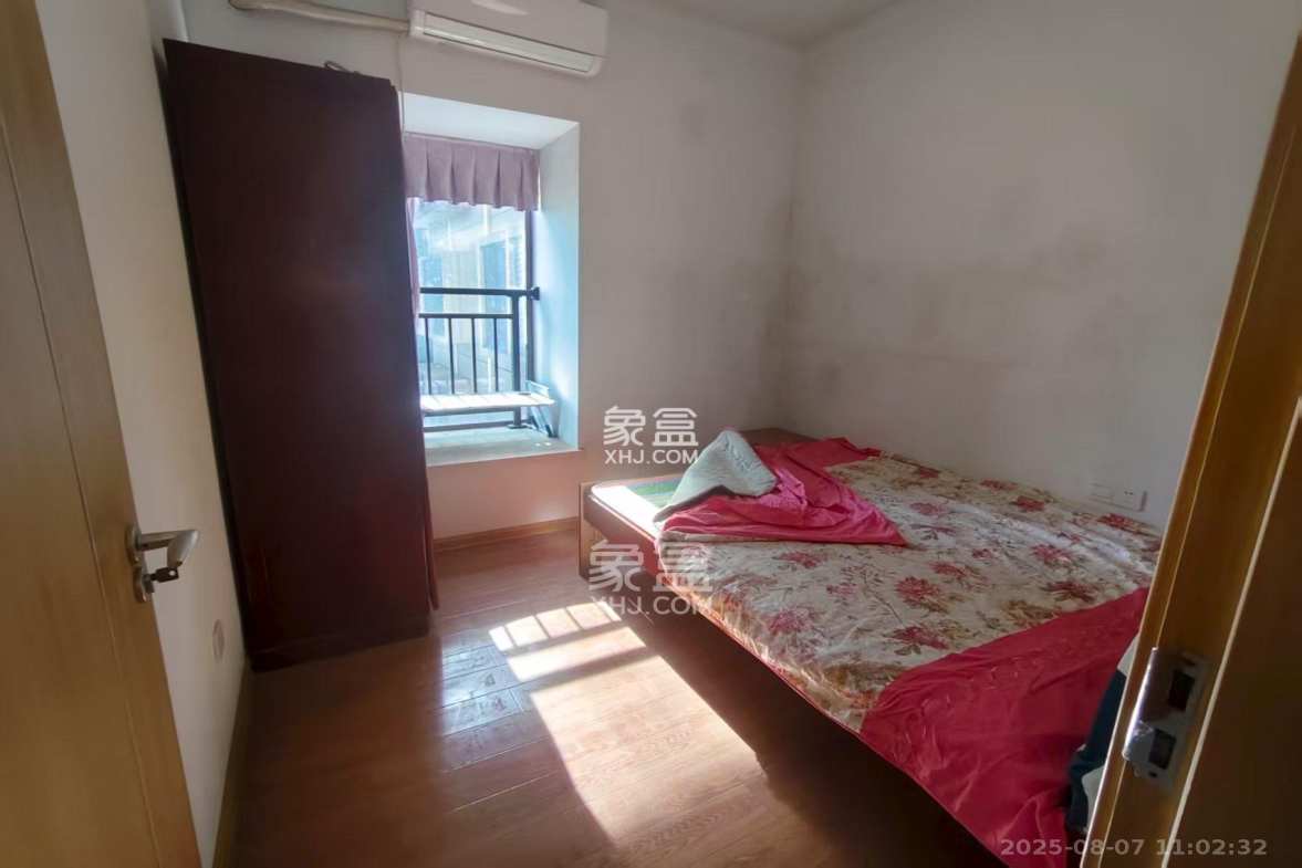 江山帝景哈佛 3室2厅1卫 1800.0元/月 江山帝景哈佛 3室2厅1卫 1800.0元/月室内图