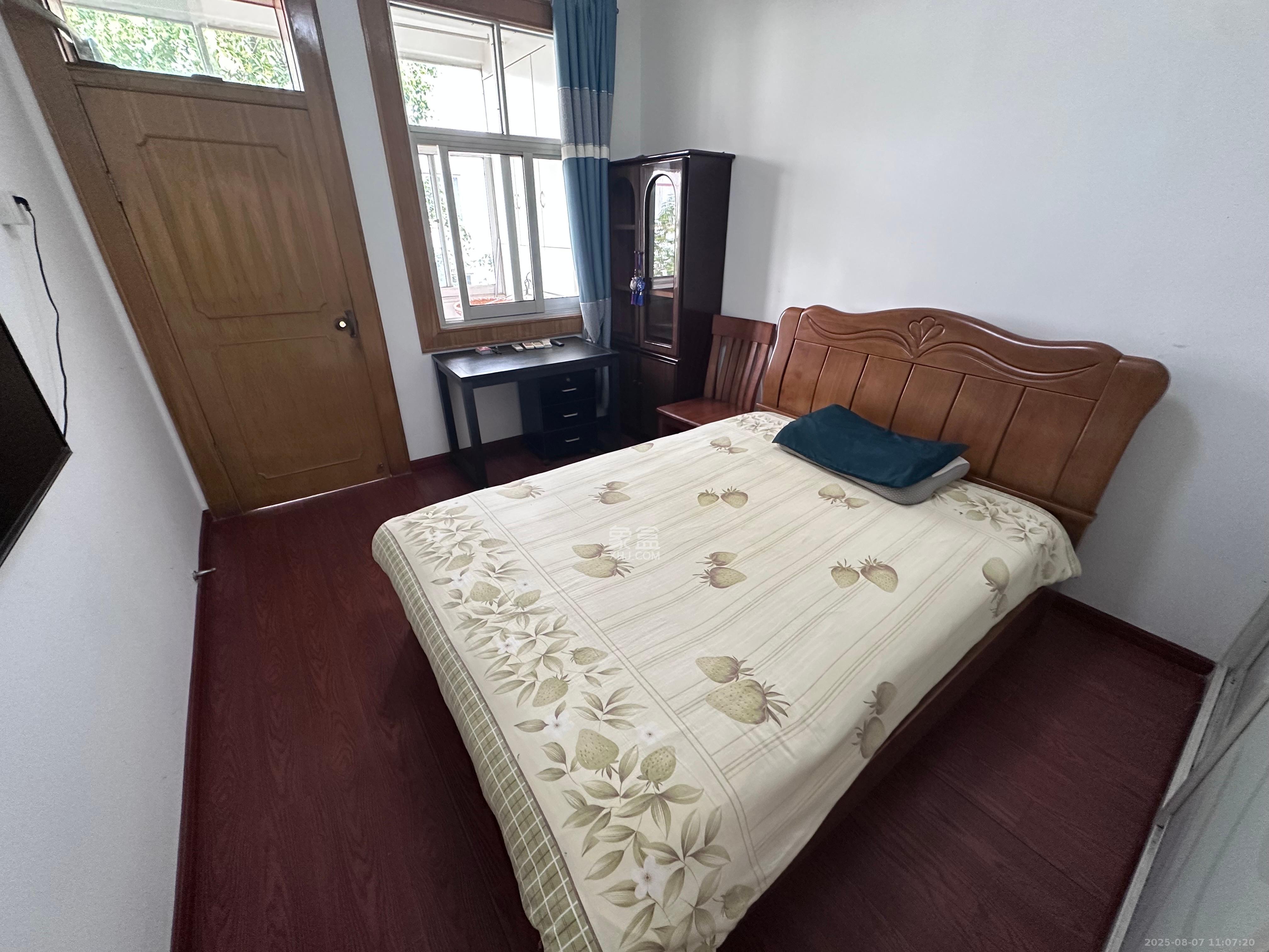 展览馆科协宿舍 2室1厅1卫 2200.0元/月 展览馆科协宿舍 2室1厅1卫 2200.0元/月室内图