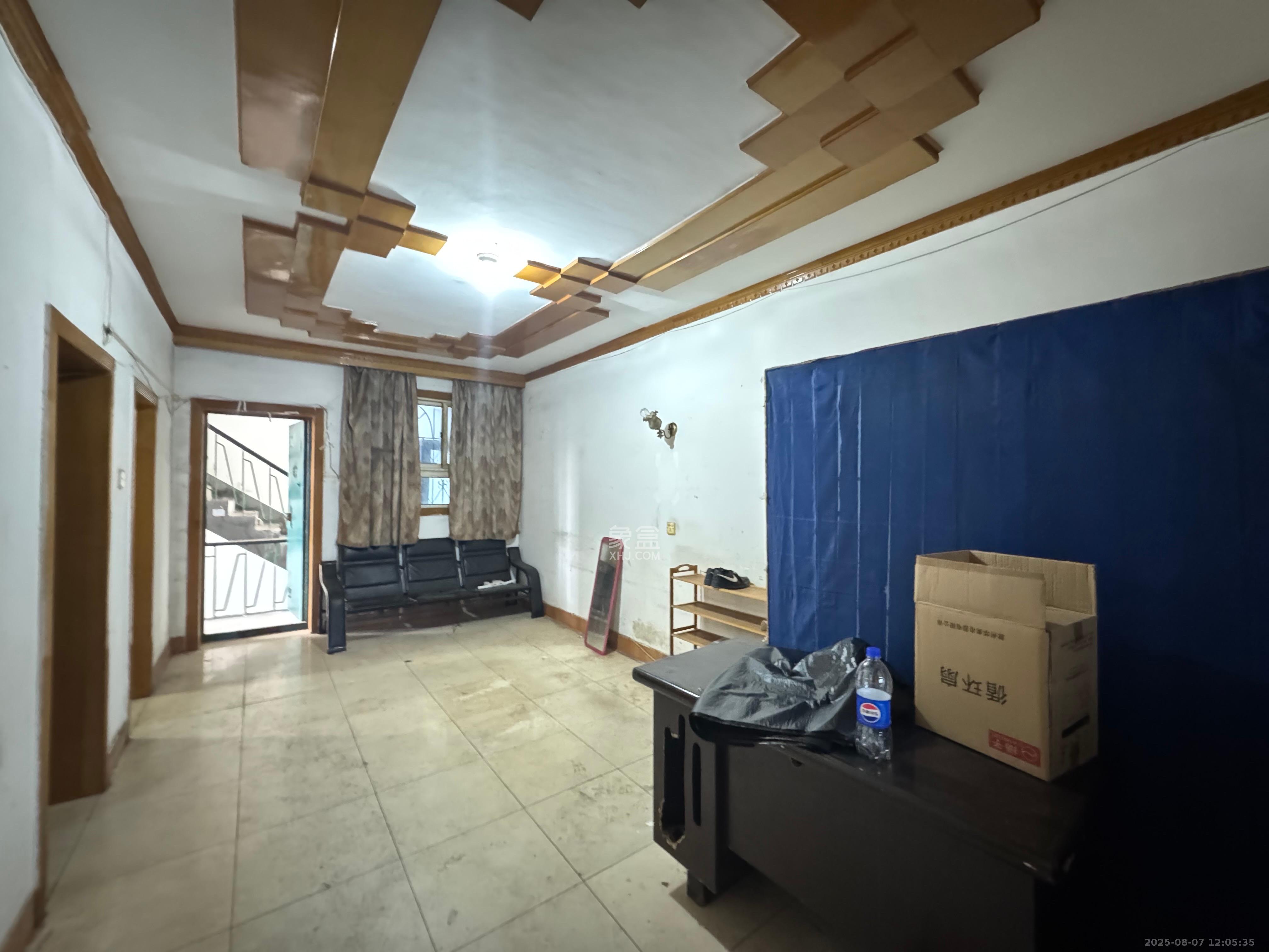 四村街社区 1室0厅0卫 1000.0元/月 四村街社区 1室0厅0卫 1000.0元/月室内图