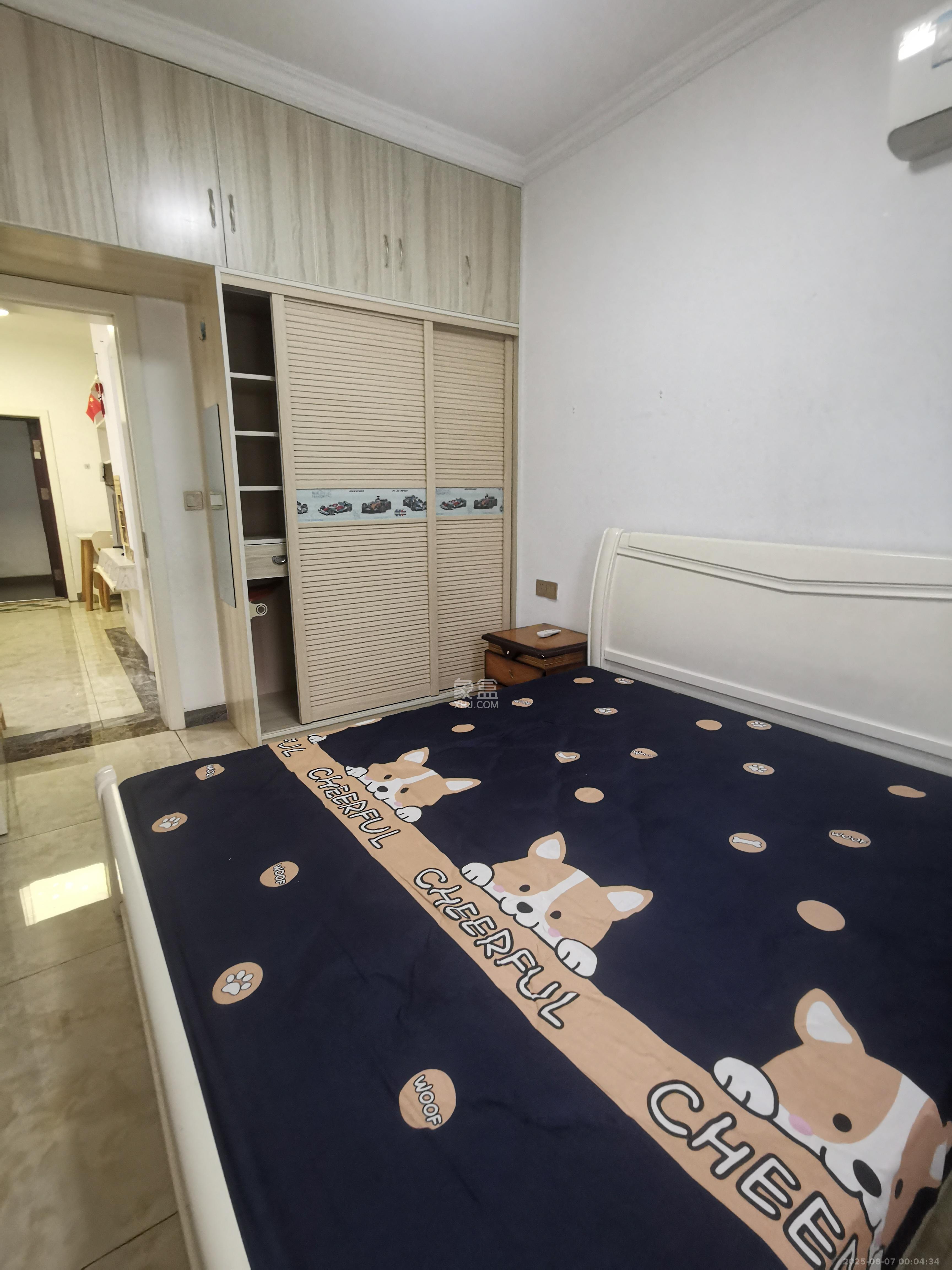 万树丹堤  2室2厅1卫   2000.00元/月室内图