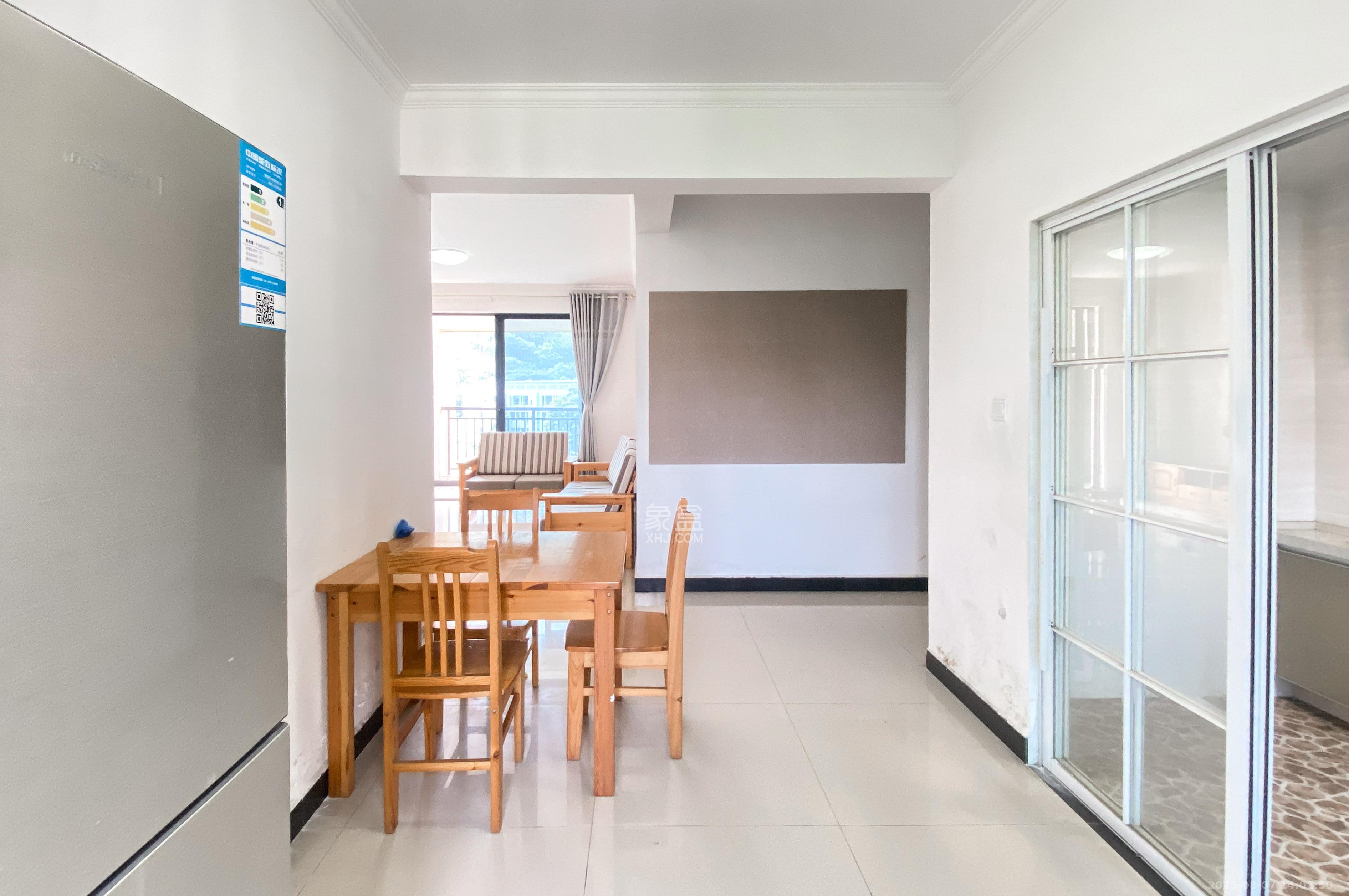 君康家园(梅溪湖七喜街) 3室2厅2卫 170.0万 君康家园(梅溪湖七喜街) 3室2厅2卫 170.0万其他