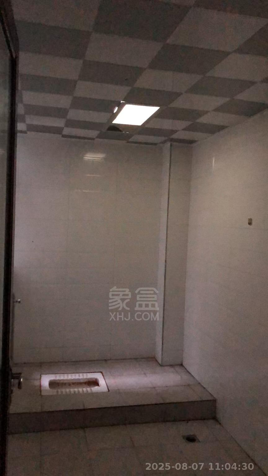 山水文园 1室2厅1卫 1300.0元/月 山水文园 1室2厅1卫 1300.0元/月室内图