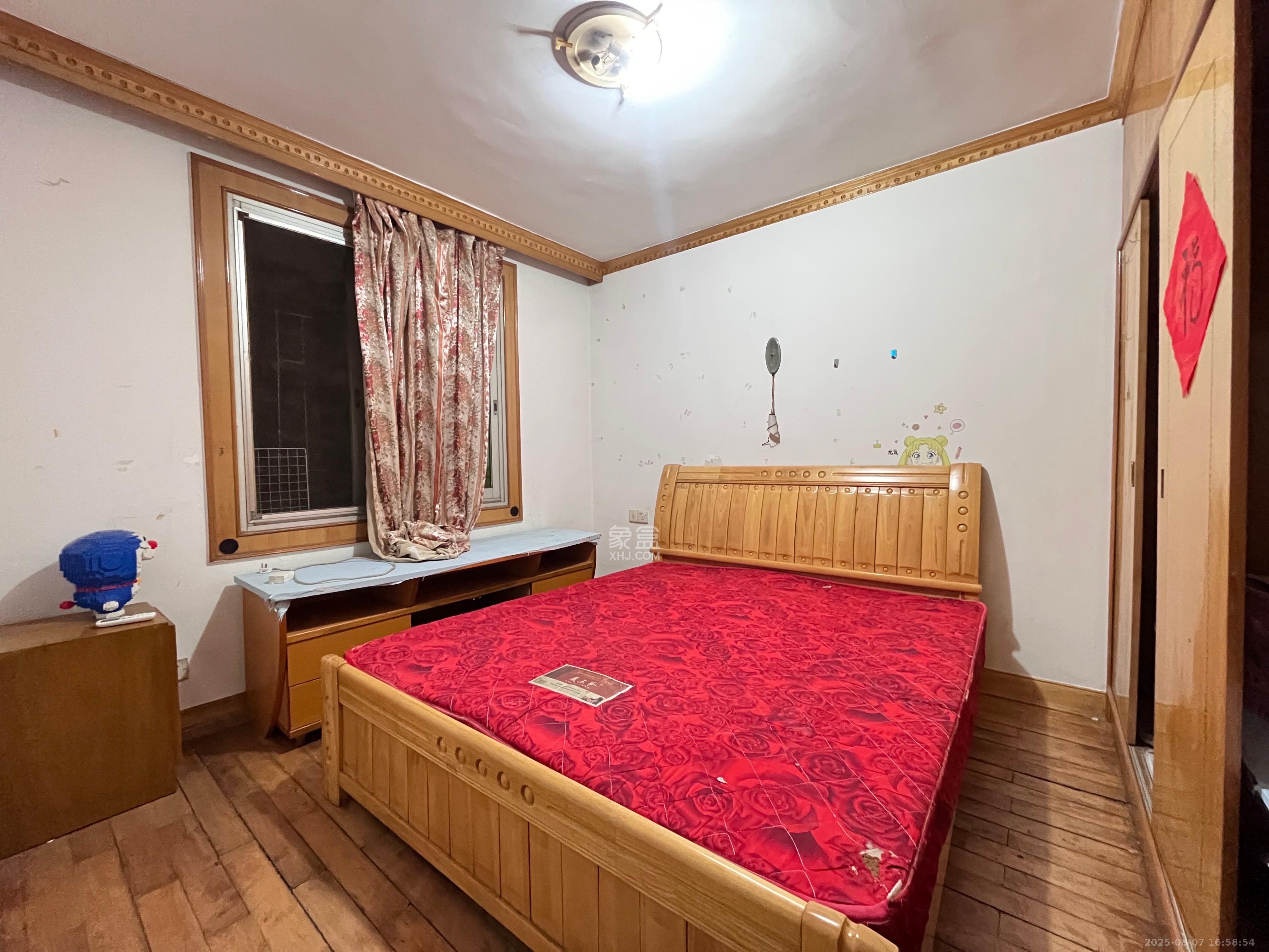 民政局宿舍 1室0厅0卫 1600.0元/月 民政局宿舍 1室0厅0卫 1600.0元/月室内图