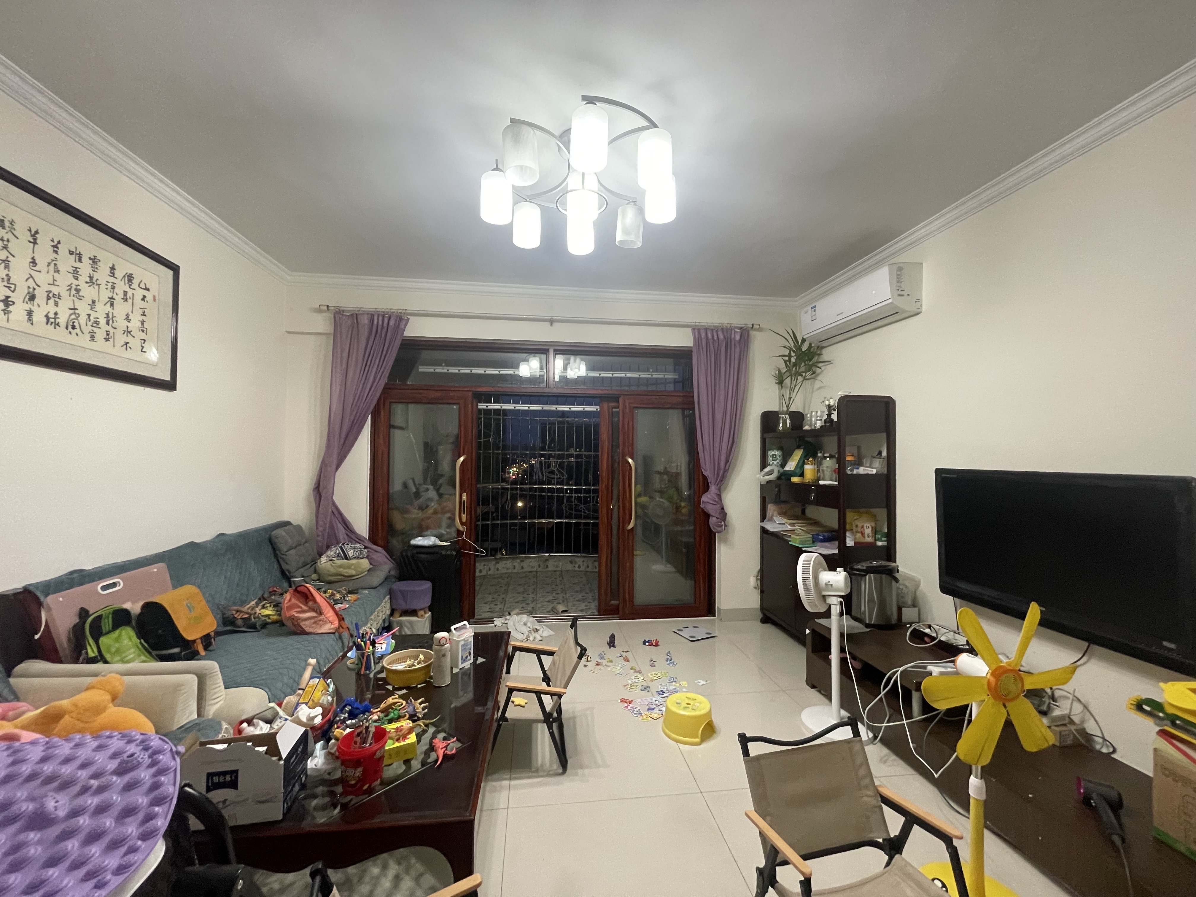 三叶铭豪 3室2厅2卫 2800.0元/月 三叶铭豪 3室2厅2卫 2800.0元/月室内图