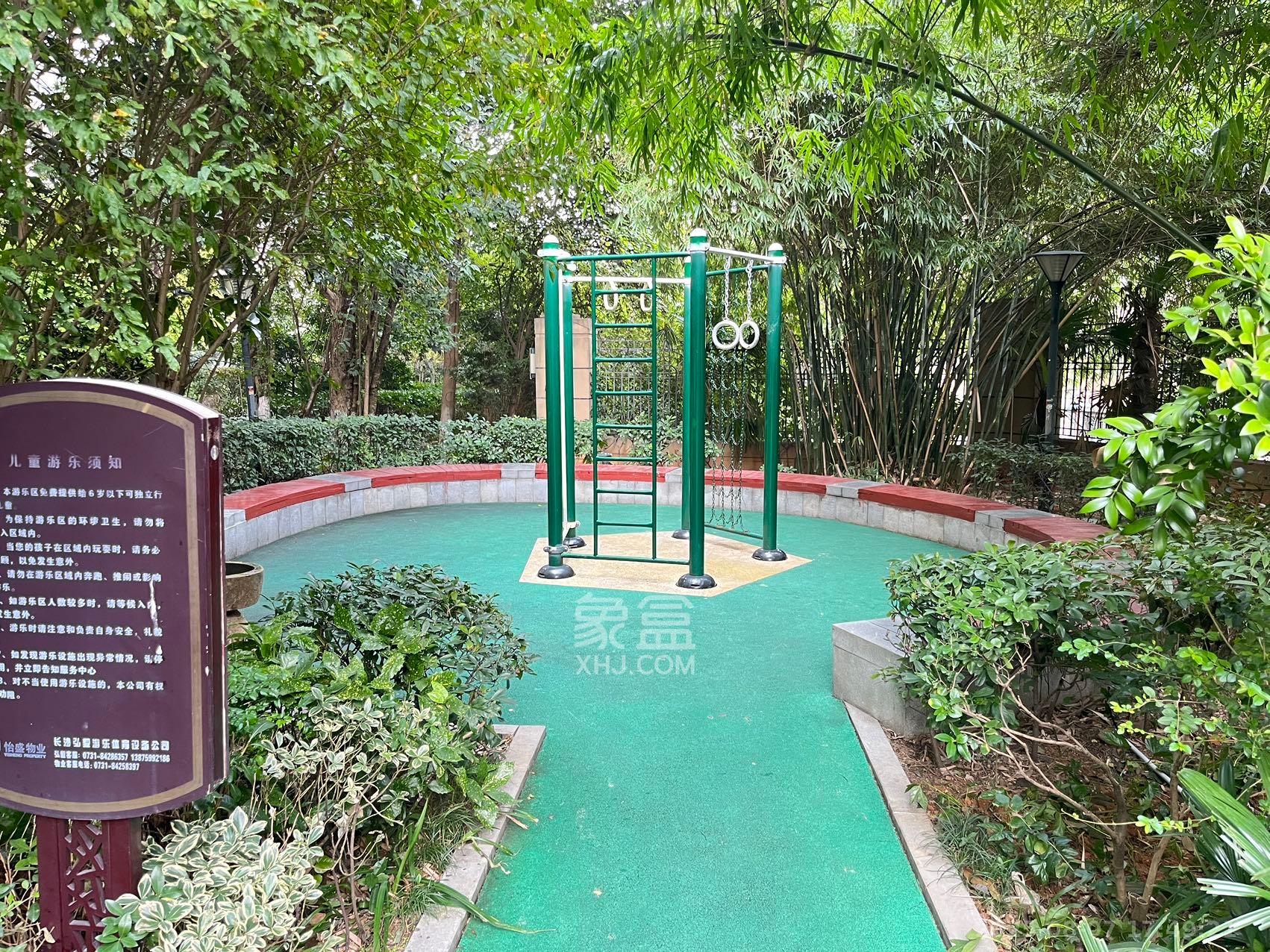 建发汇金国际  3室2厅2卫    4200.0元/月小区图