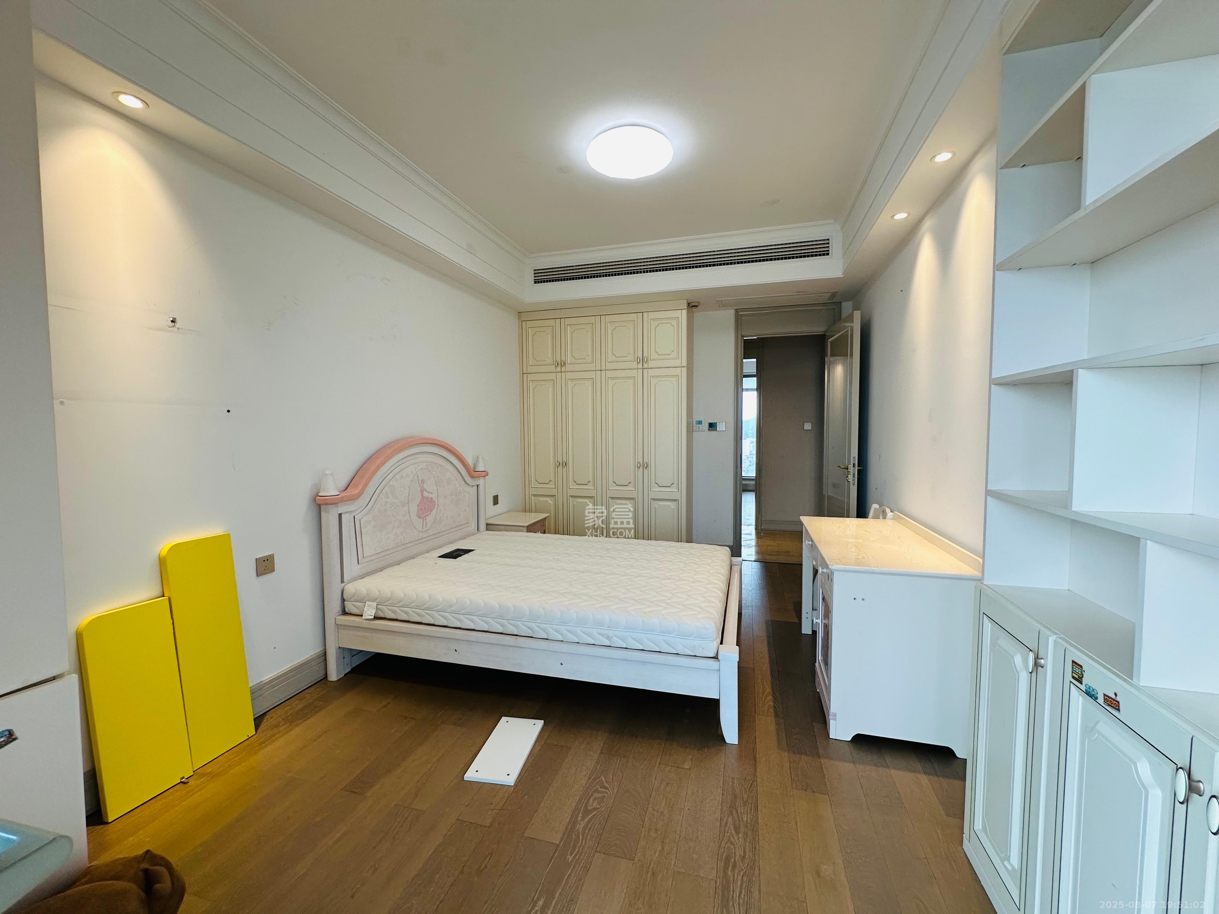 梅溪湖金茂府(金茂广场)(金茂览秀城) 5室2厅3卫 15000.0元/月 梅溪湖金茂府(金茂广场)(金茂览秀城) 5室2厅3卫 15000.0元/月室内图