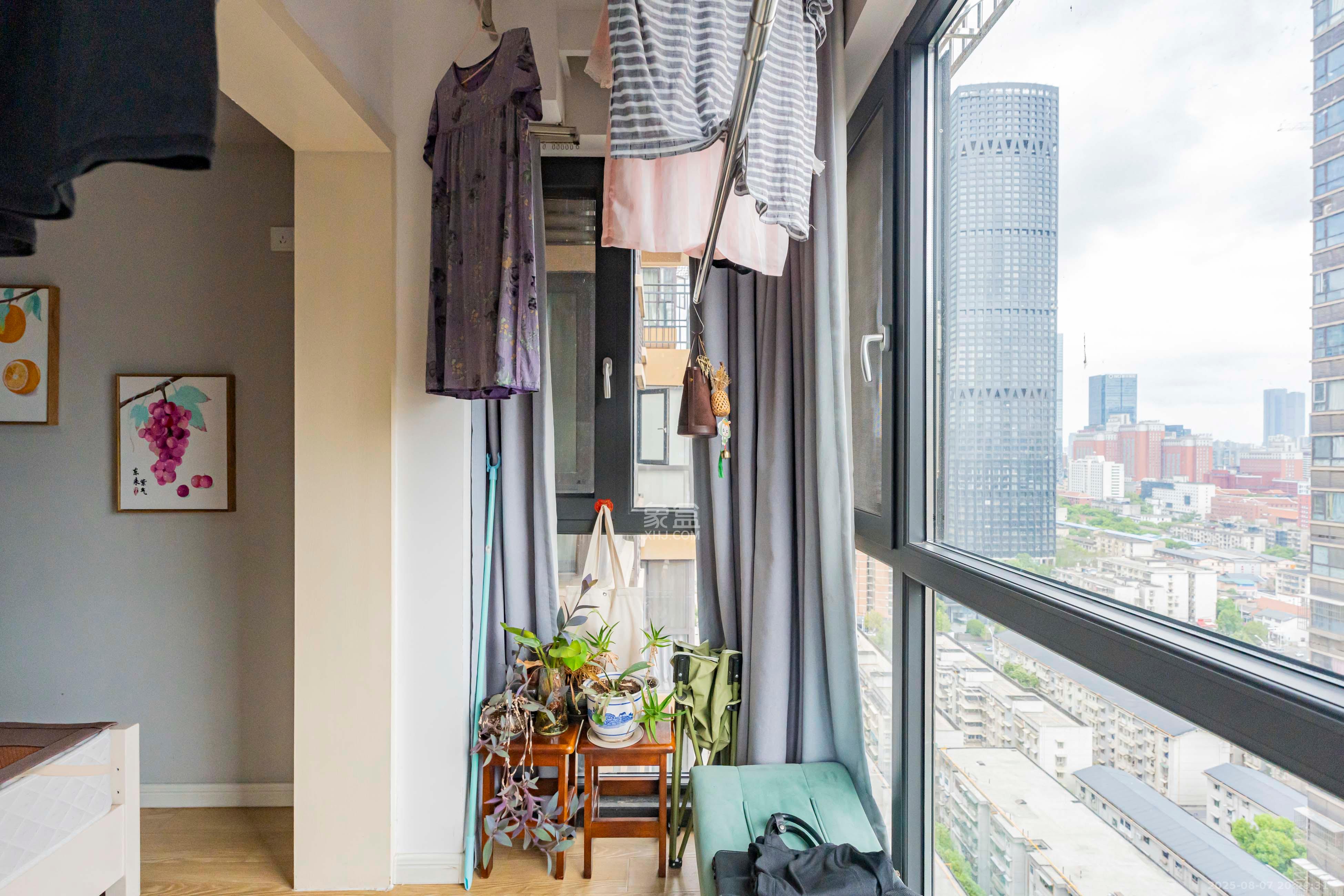 尚上美寓  2室2厅1卫    74.5万阳台