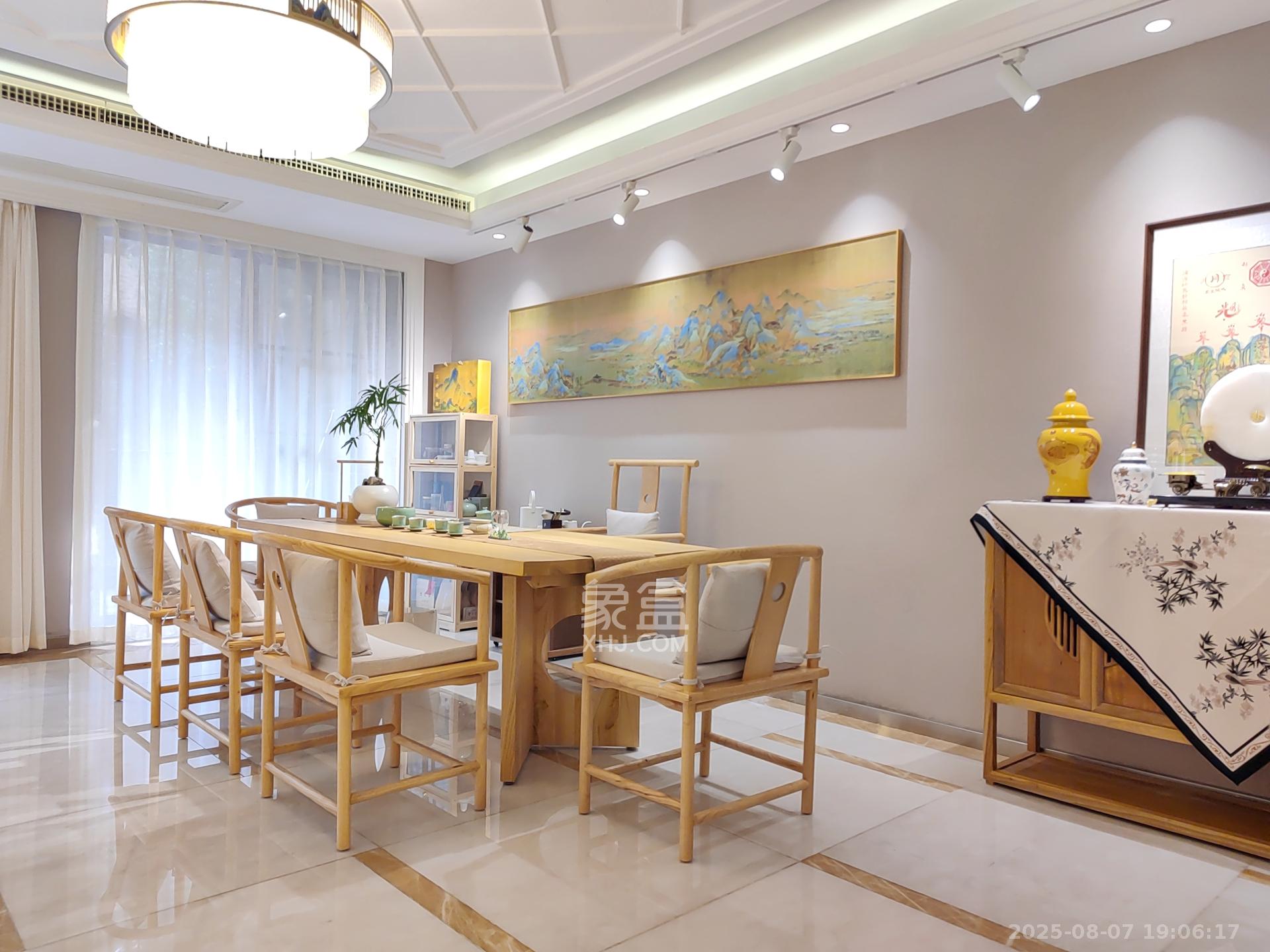 融科檀香山（融科紫檀、香山国际）  4室2厅2卫    10000.0元/月室内图