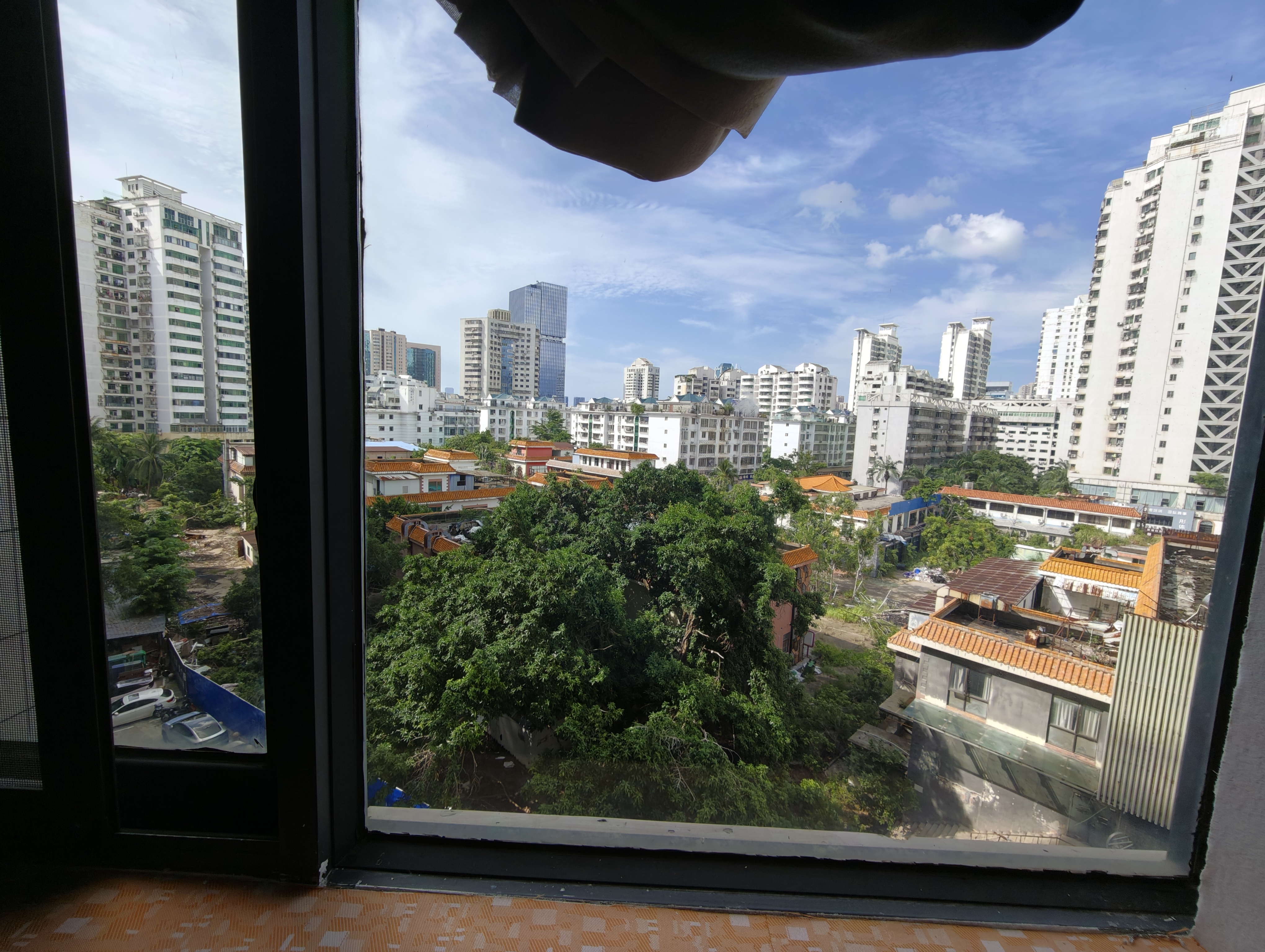 帝国大厦 1室1厅1卫 1500.0元/月 帝国大厦 1室1厅1卫 1500.0元/月室内图