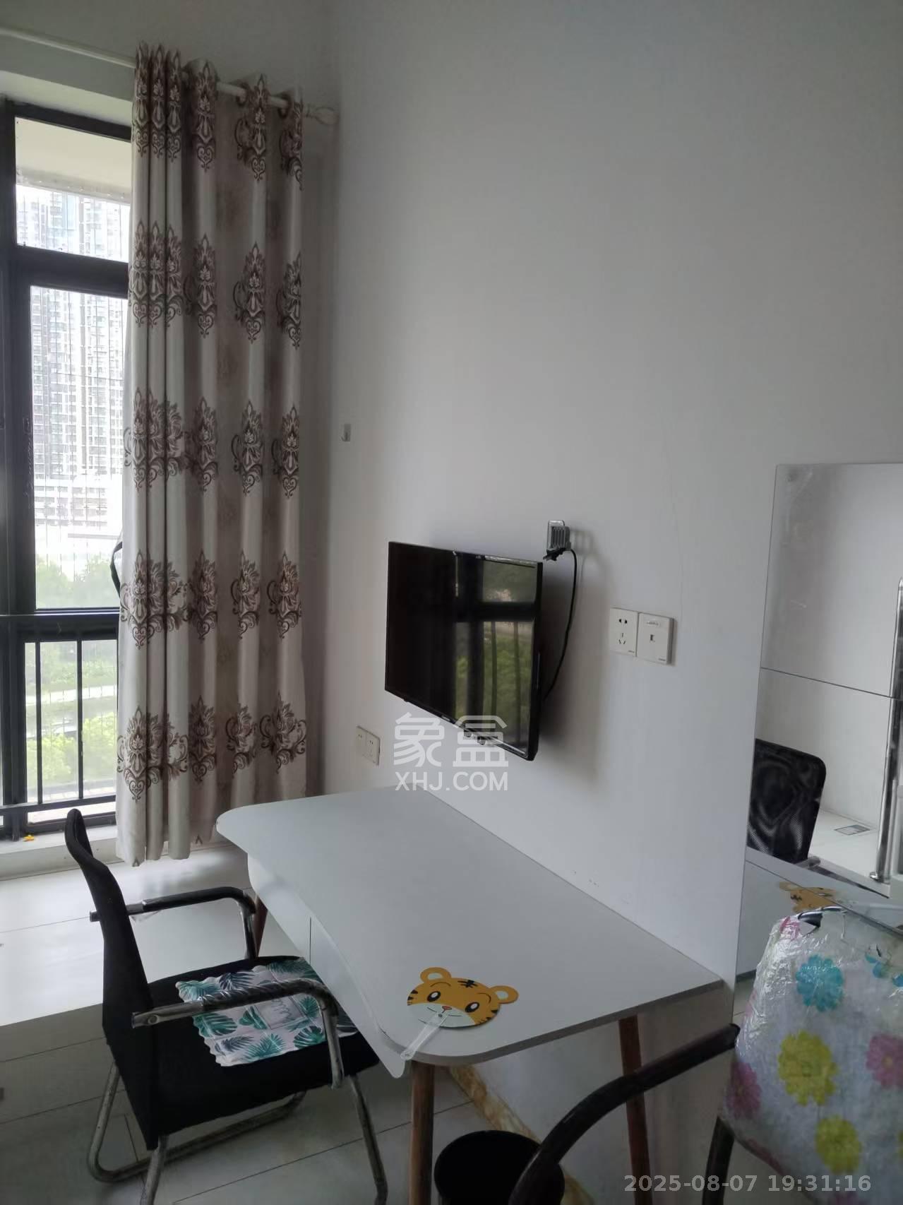 叠彩兰亭 1室1厅1卫 1100.0元/月 叠彩兰亭 1室1厅1卫 1100.0元/月室内图