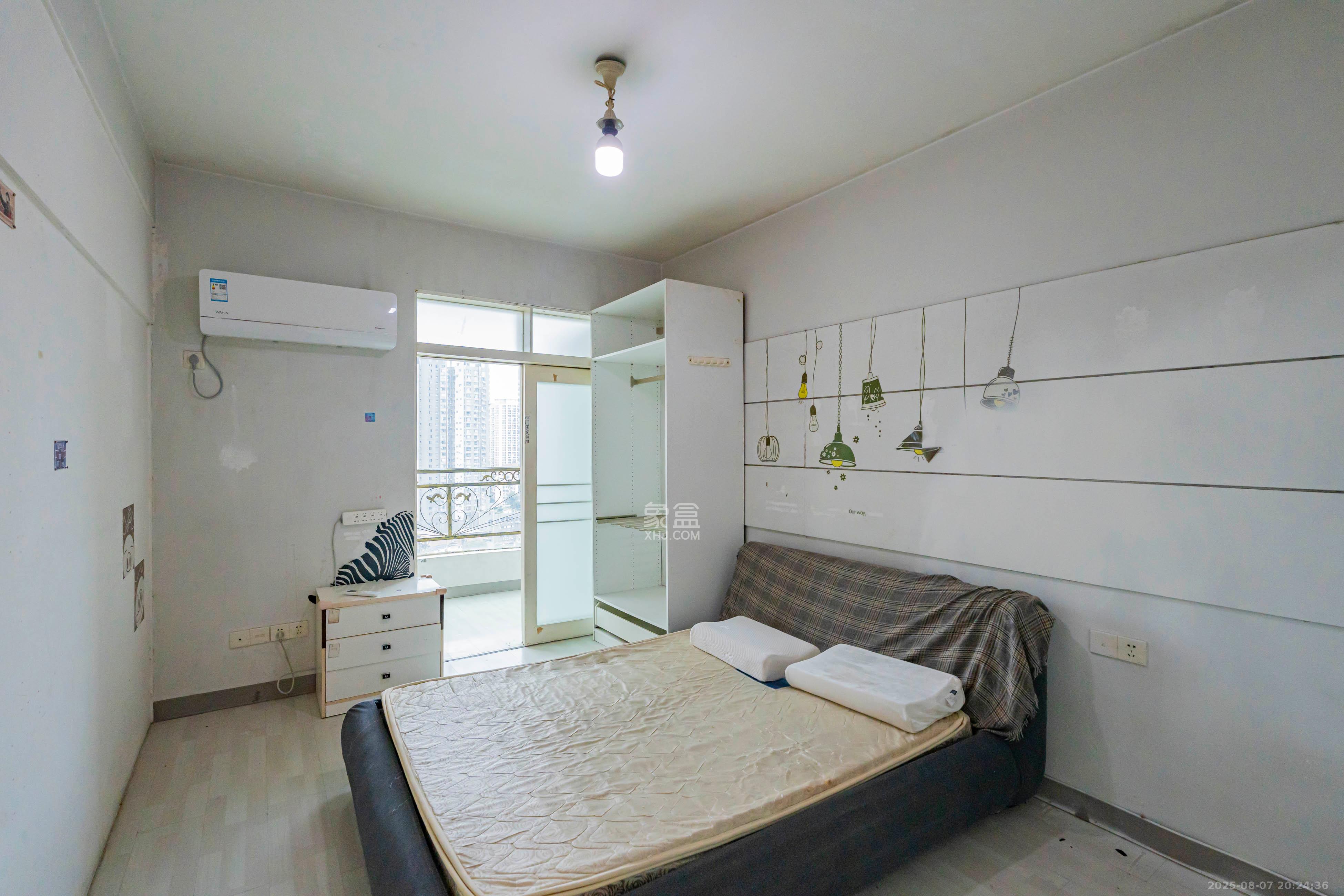 欧陆经典  2室1厅1卫    87.0万卧室