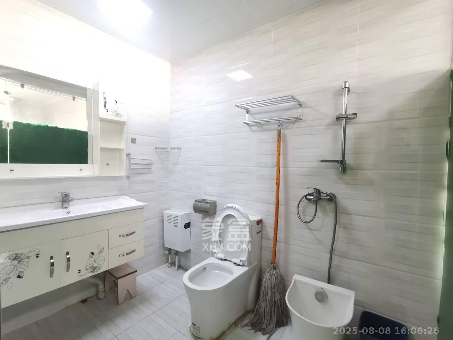 怡海星城 1室1厅1卫 900.0元/月 怡海星城 1室1厅1卫 900.0元/月室内图