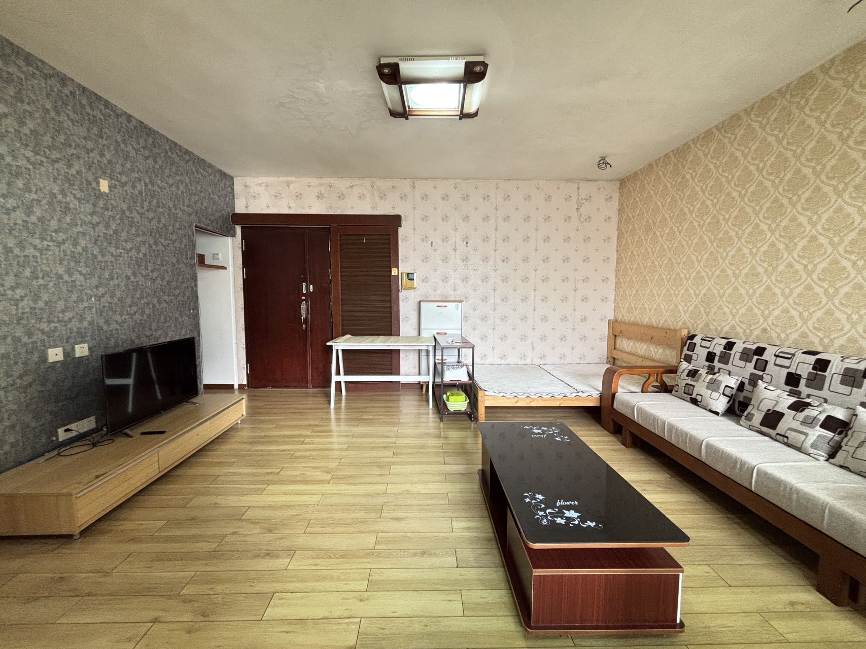 海岸壹号 1室1厅1卫 2500.0元/月 海岸壹号 1室1厅1卫 2500.0元/月户型图