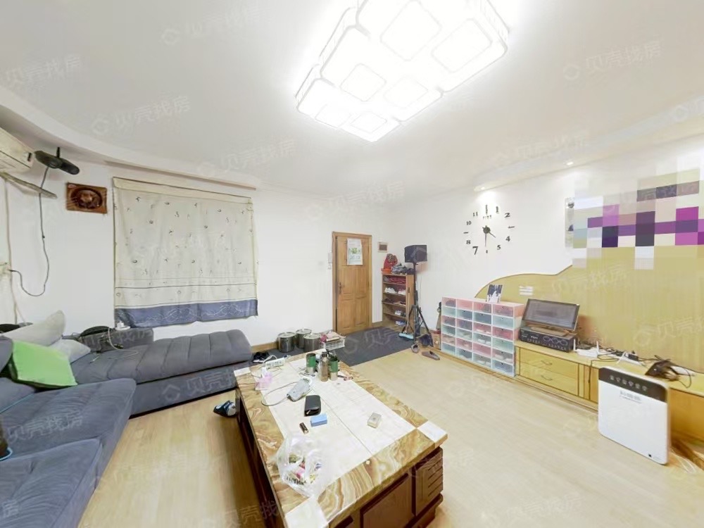 景园小区  3室1厅1卫    2400.0元/月 景园小区  3室1厅1卫    2400.0元/月户型图