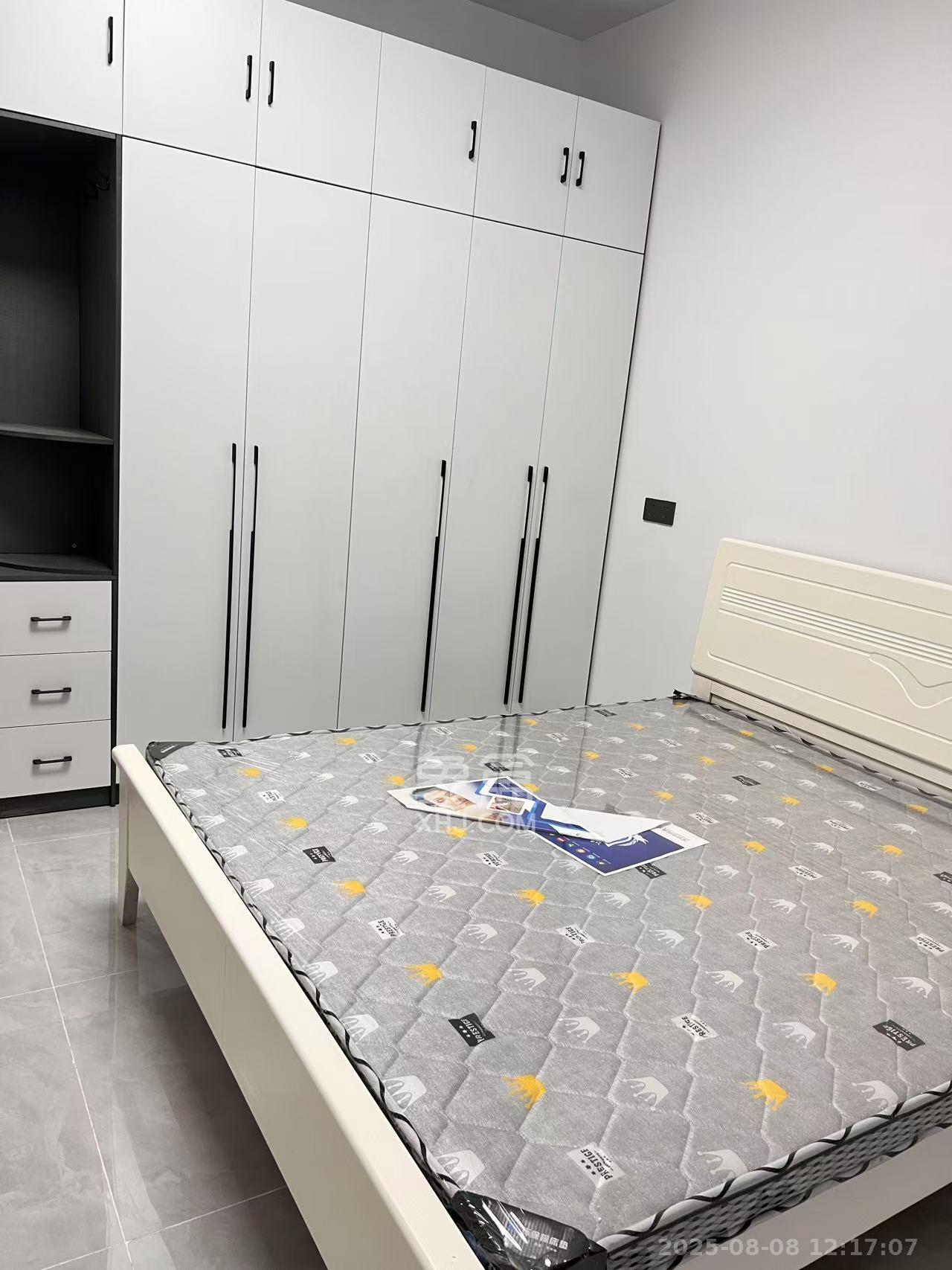 洋湖时代  1室1厅1卫    1400.0元/月室内图