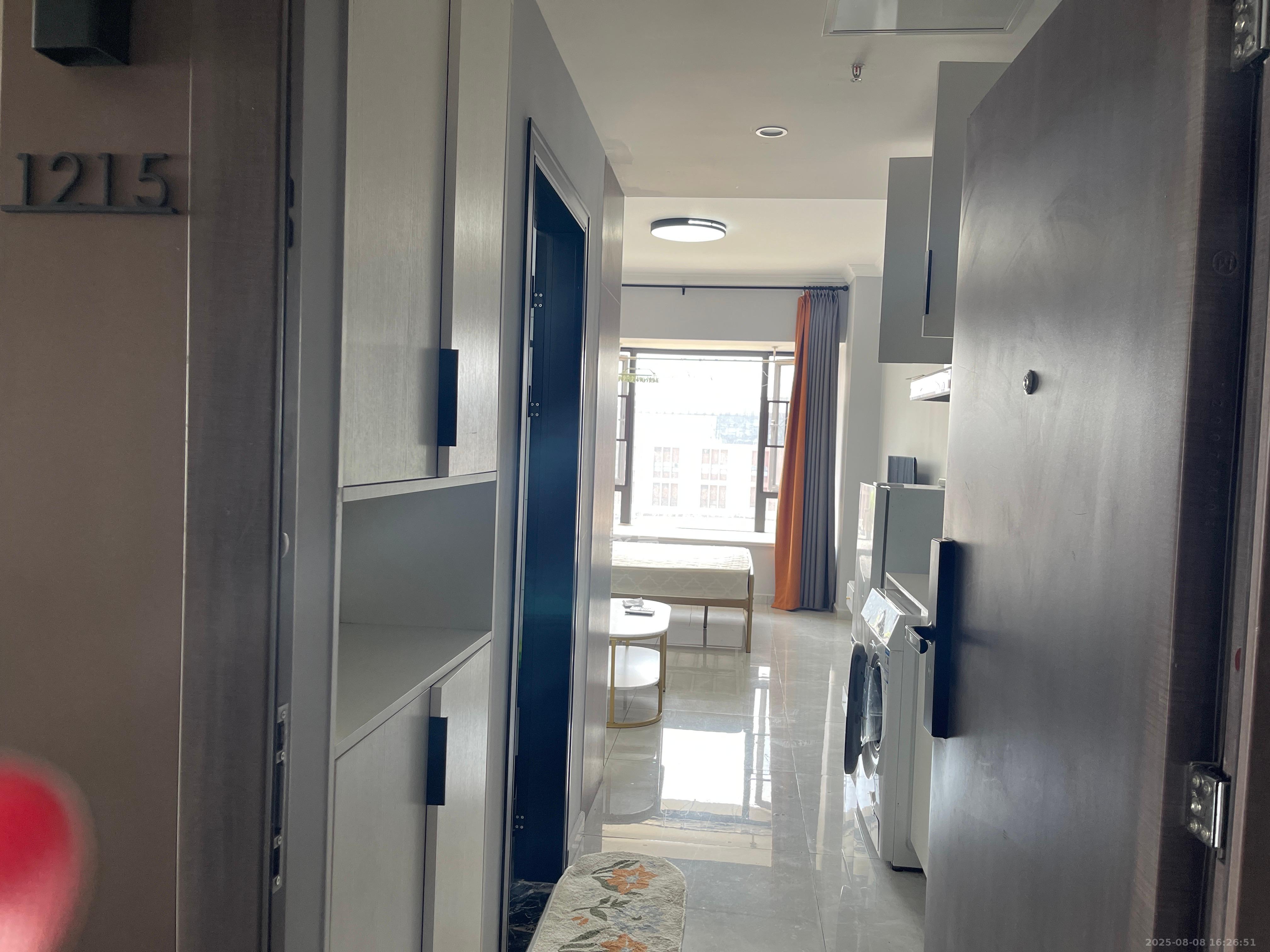 龙湖湘江星座（祺鑫星座公寓）  1室1厅1卫    1600.0元/月室内图