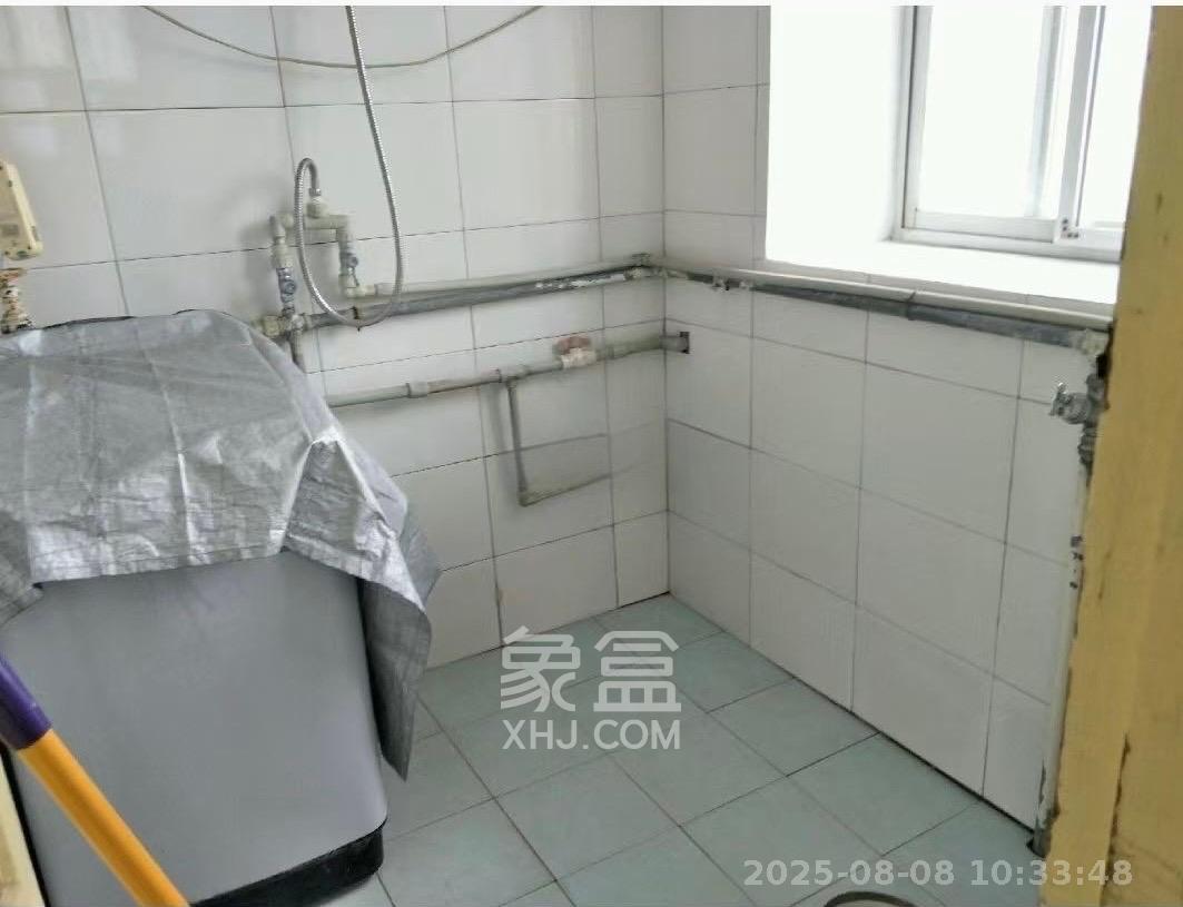 荷花园安置小区  1室0厅0卫   1600.00元/月室内图