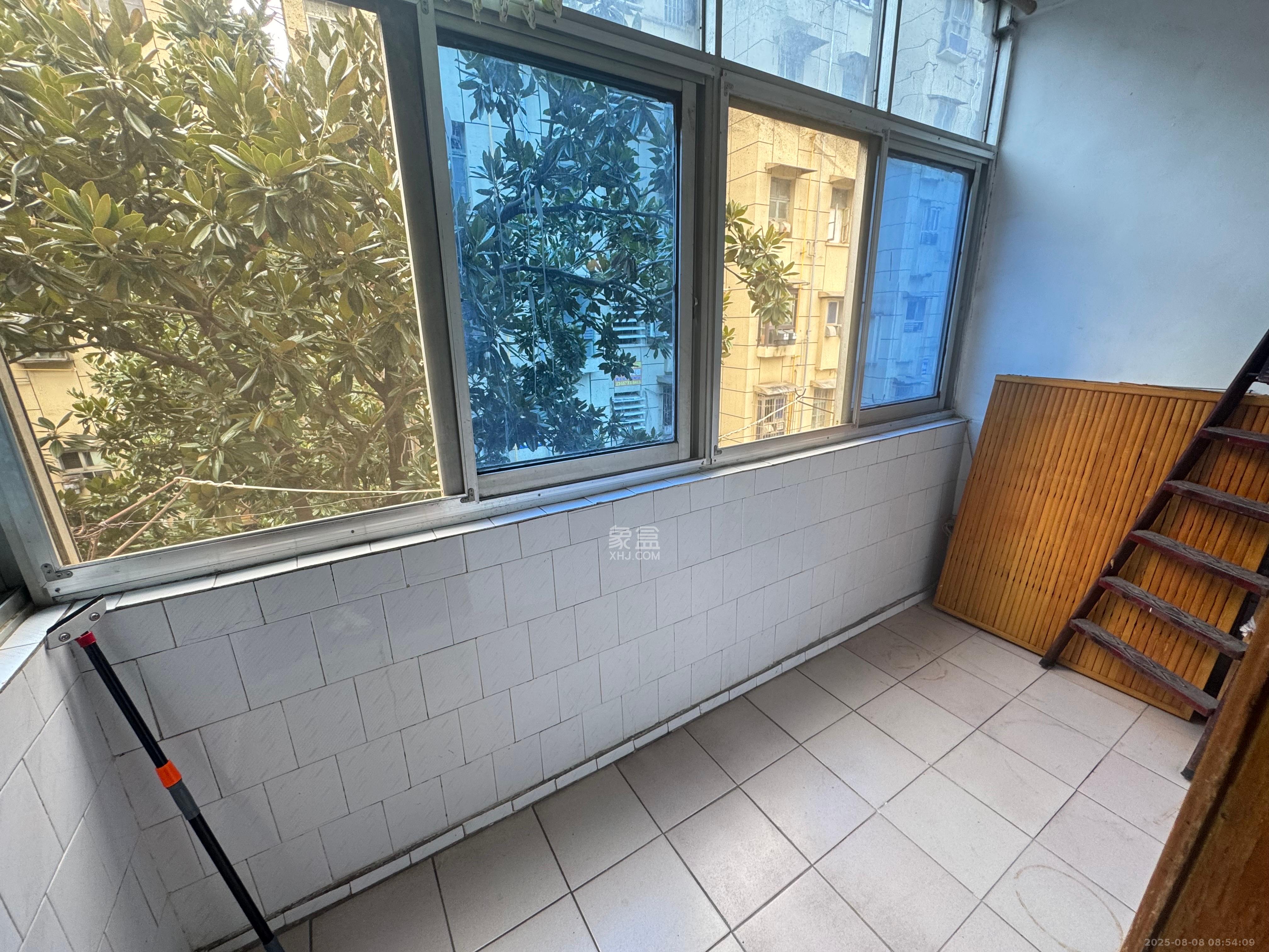 湘图大厦  3室1厅1卫    1800.0元/月室内图