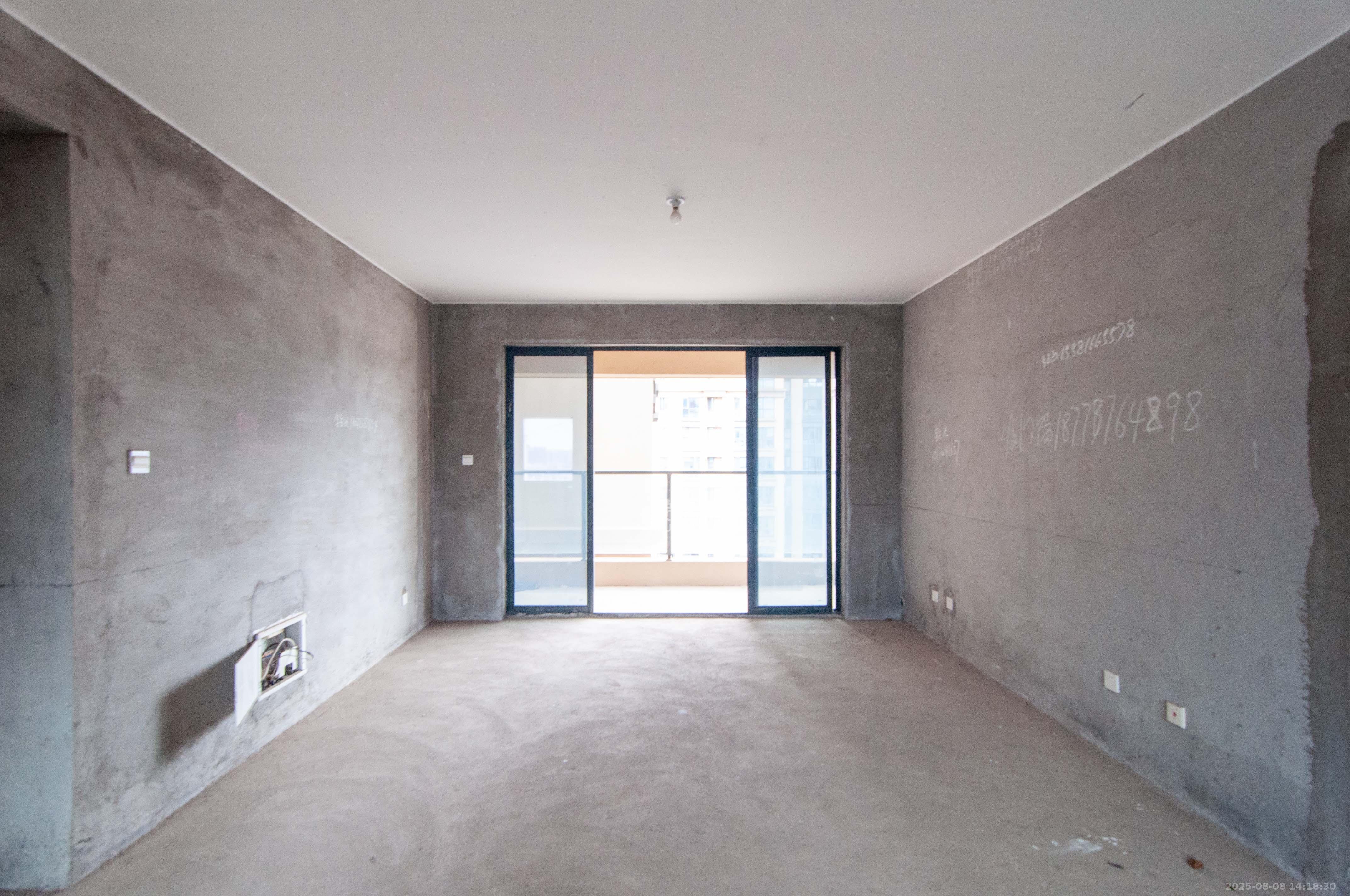 振业城二期  4室2厅2卫    168.0万 振业城二期  4室2厅2卫    168.0万