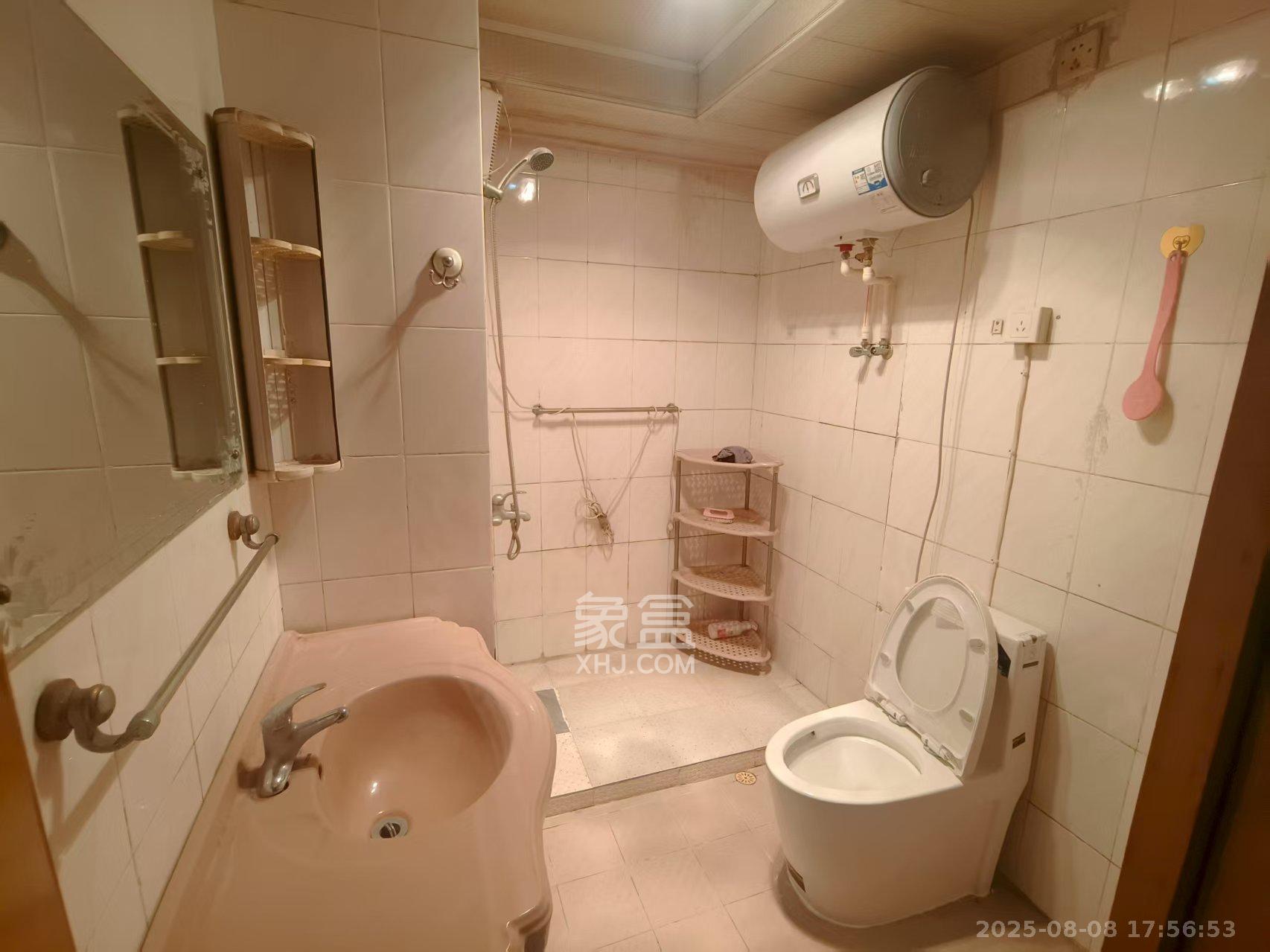 耕耘圃 2室2厅2卫 2000.0元/月 耕耘圃 2室2厅2卫 2000.0元/月室内图