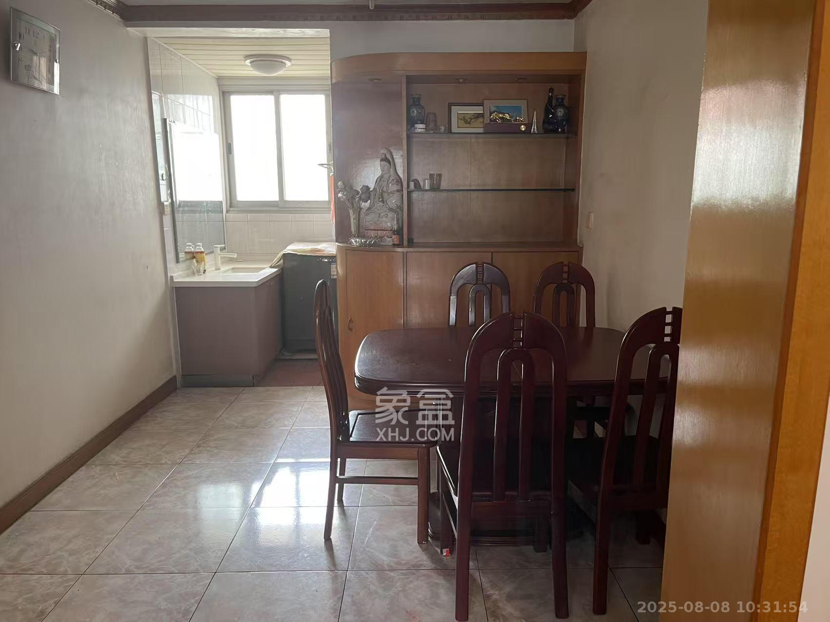 省人大常委会宿舍 4室2厅2卫 3000.0元/月 省人大常委会宿舍 4室2厅2卫 3000.0元/月室内图