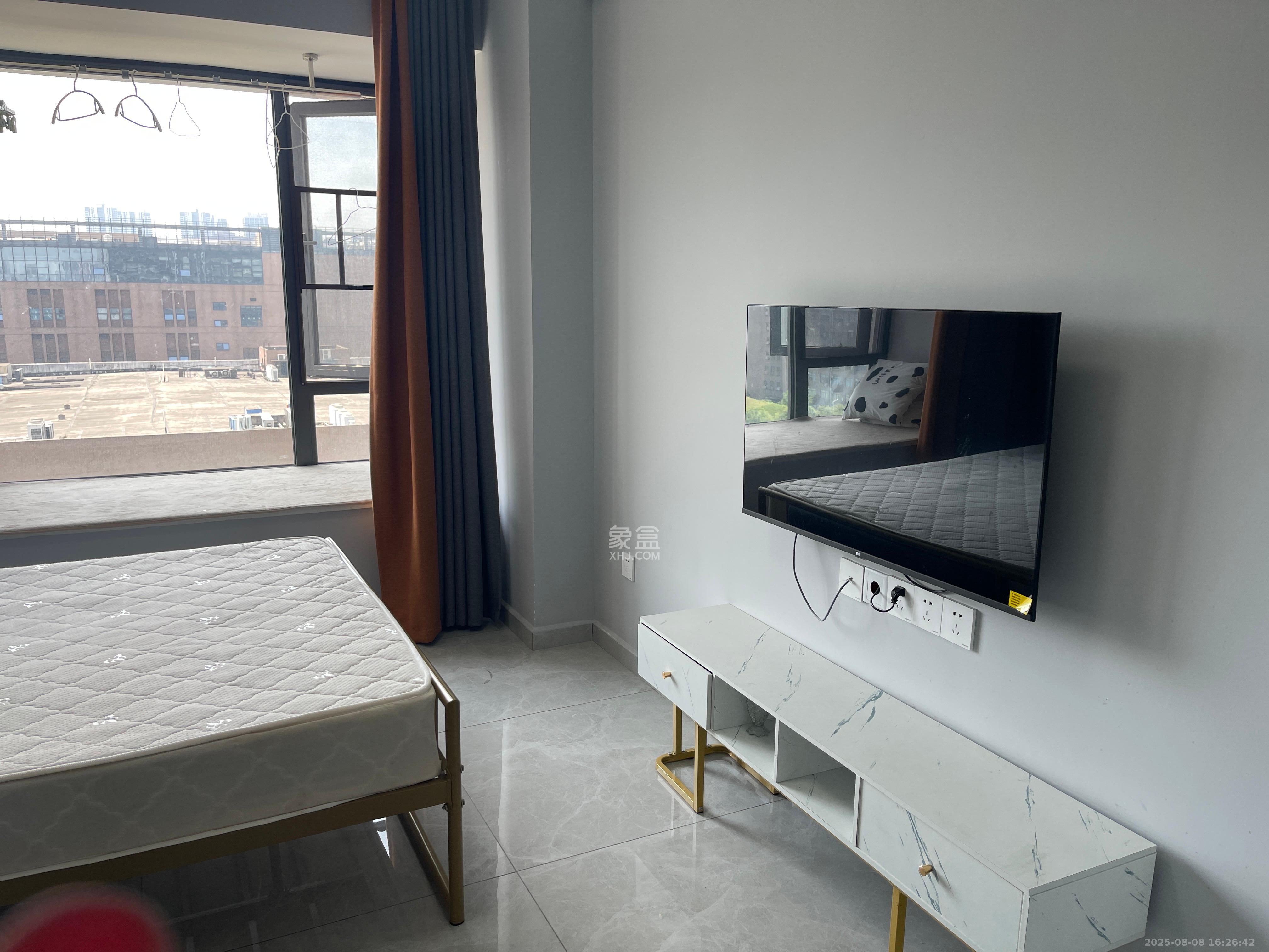 龙湖湘江星座(祺鑫星座公寓) 1室1厅1卫 1600.0元/月 龙湖湘江星座(祺鑫星座公寓) 1室1厅1卫 1600.0元/月室内图