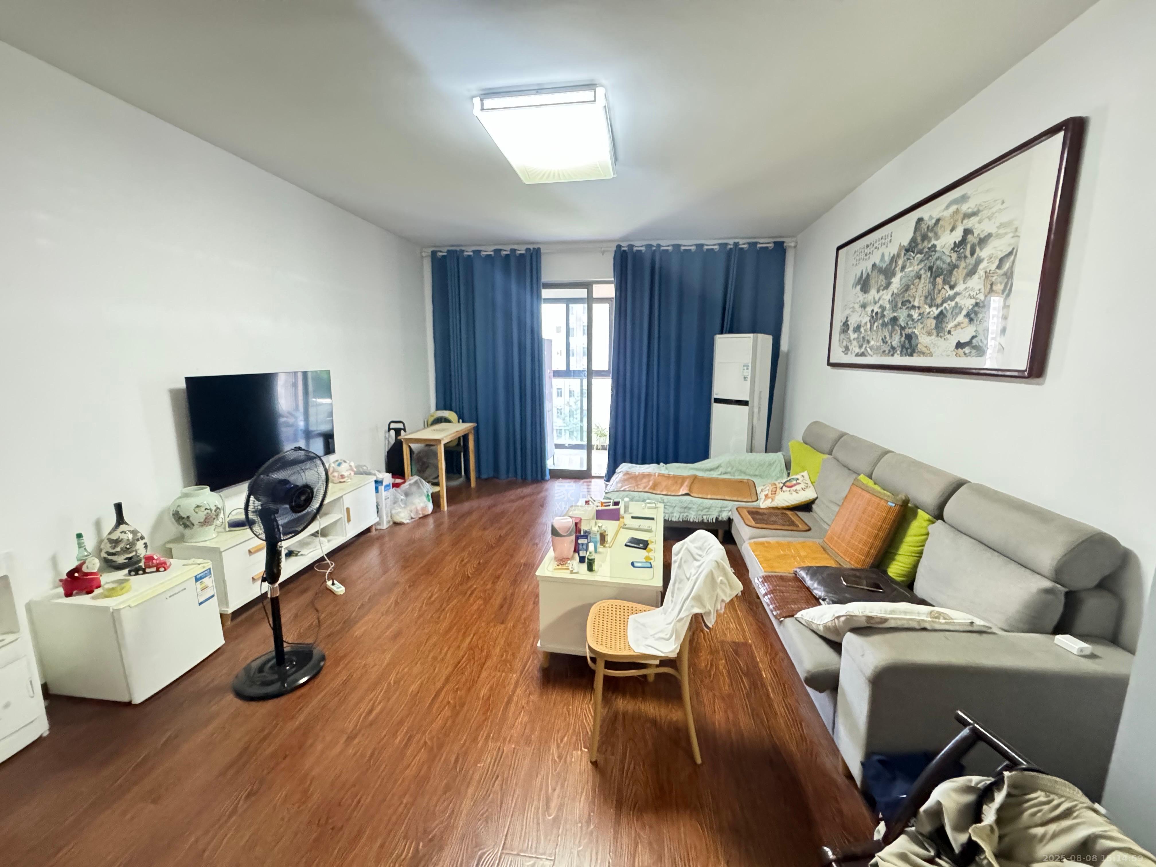 八方小区C区 3室2厅2卫 3800.0元/月 八方小区C区 3室2厅2卫 3800.0元/月室内图