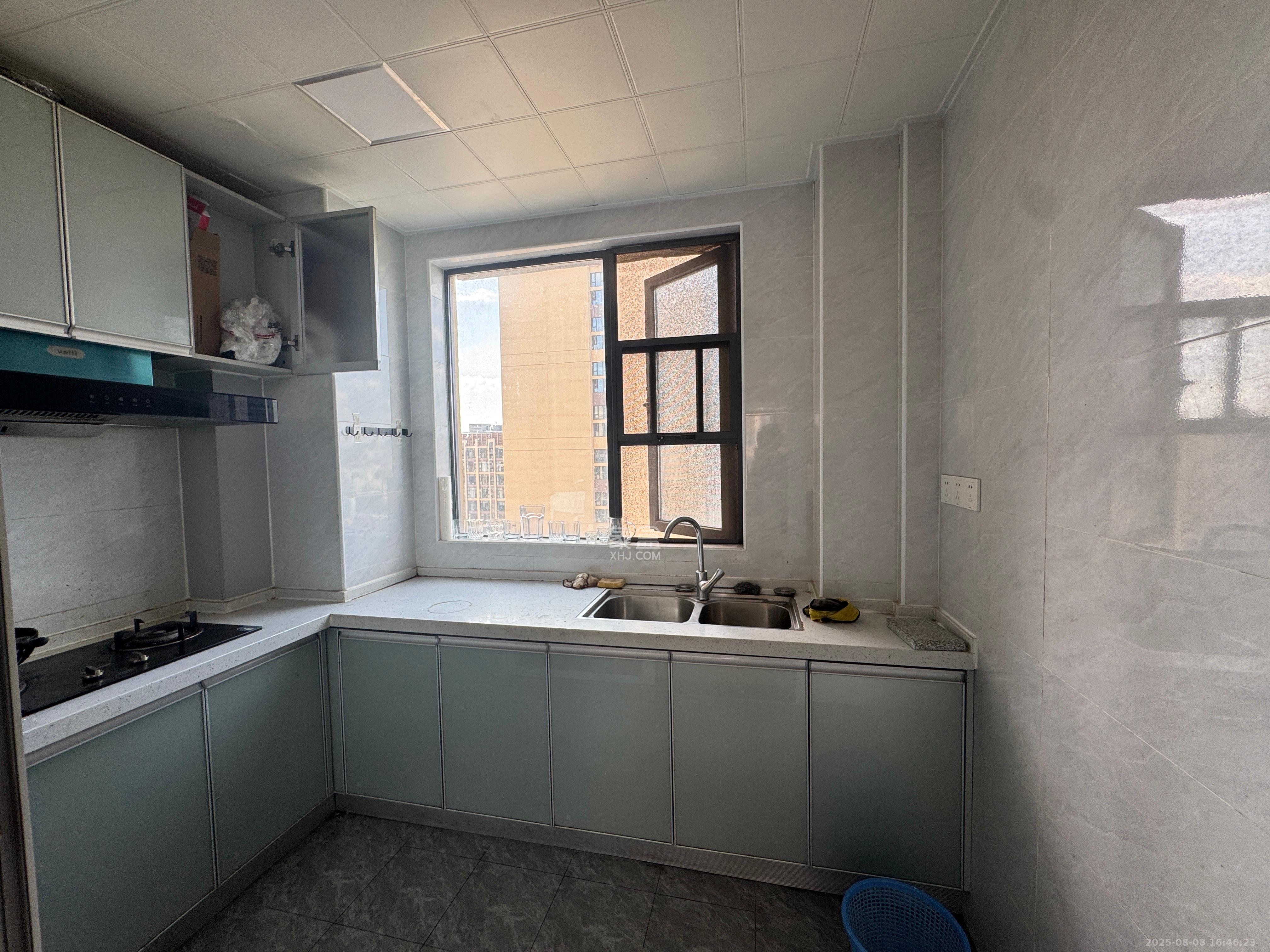 振业城三期  4室2厅2卫    3200.0元/月 振业城三期  4室2厅2卫    3200.0元/月室内图