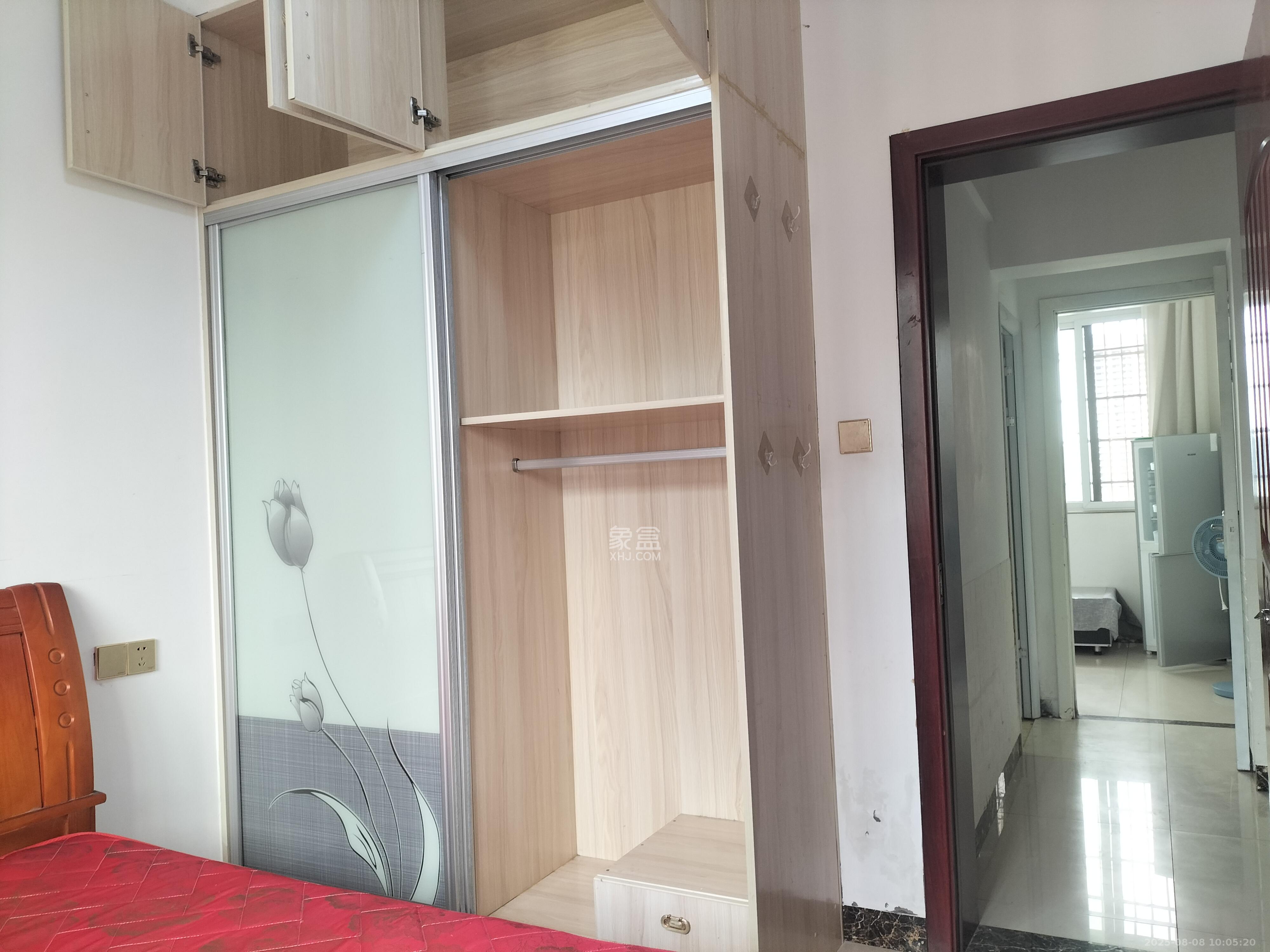 嘉顺苑 1室1厅1卫 1000.0元/月 嘉顺苑 1室1厅1卫 1000.0元/月室内图