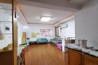 层上观邸  3室2厅1卫    2000.0元/月 层上观邸  3室2厅1卫    2000.0元/月